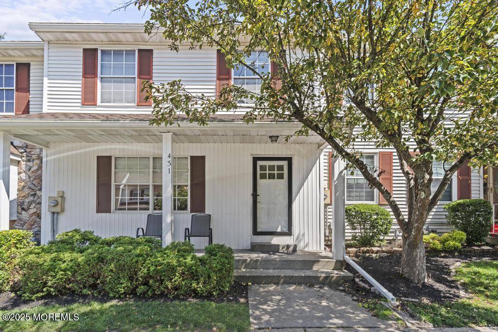 Lakewood, NJ 08701,431 Rose Court