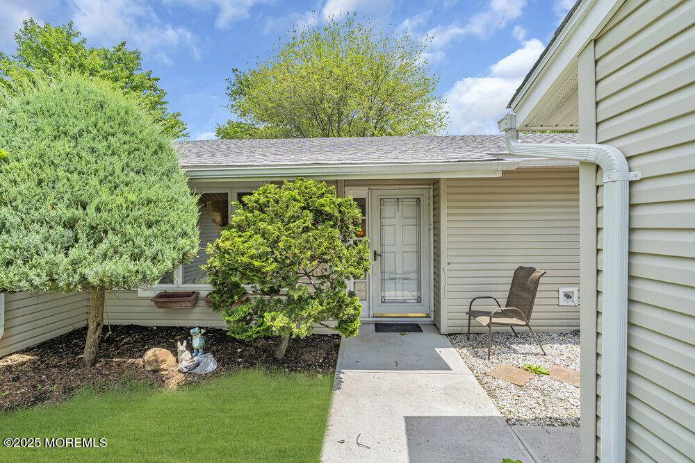 Monroe, NJ 08831,104 Chatham Drive #104B