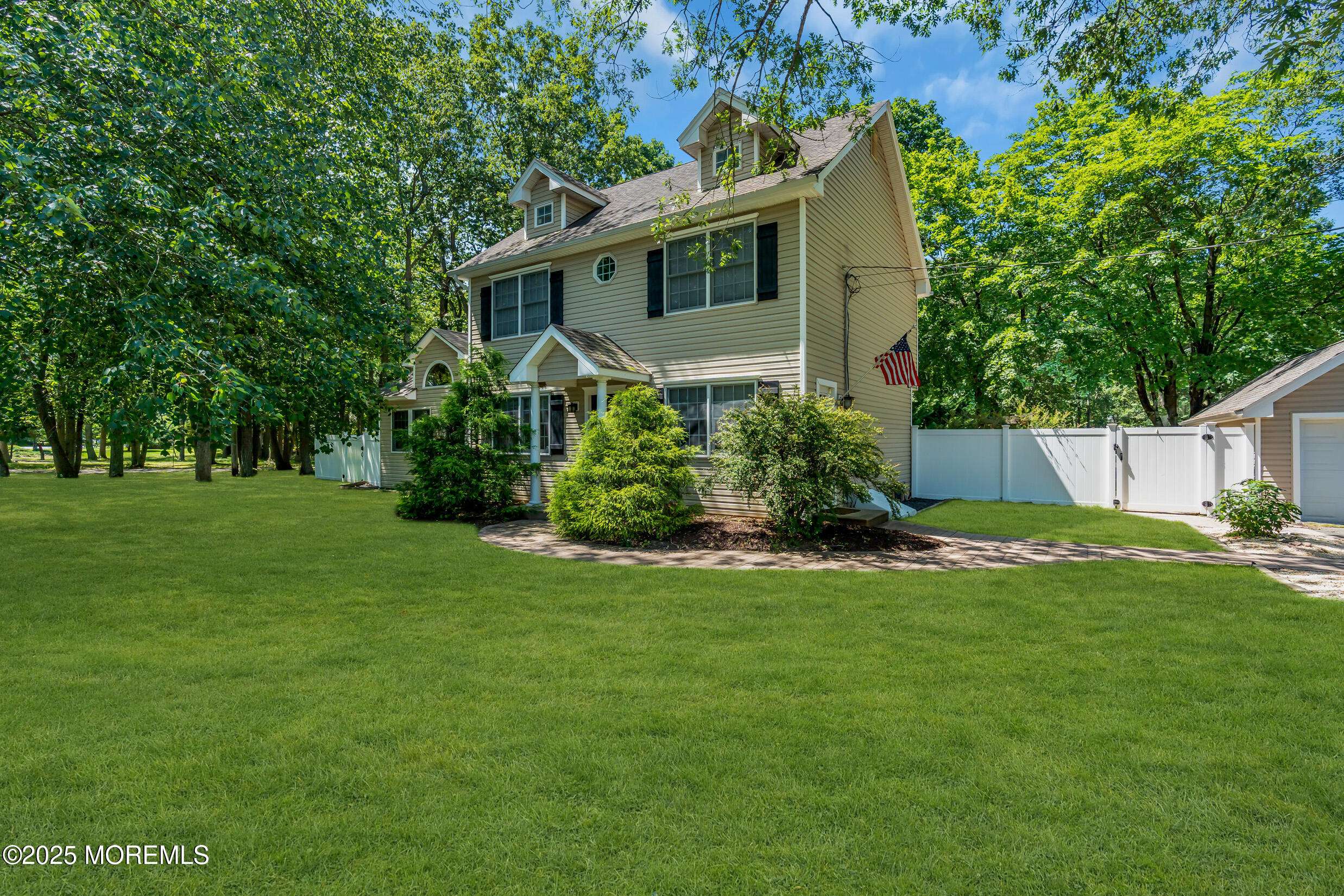 Jackson, NJ 08527,68 Frank Applegate Road