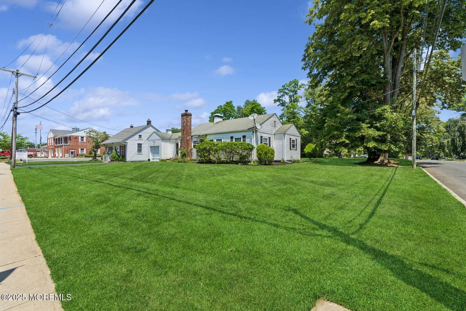 Little Silver, NJ 07739,565 Prospect Avenue