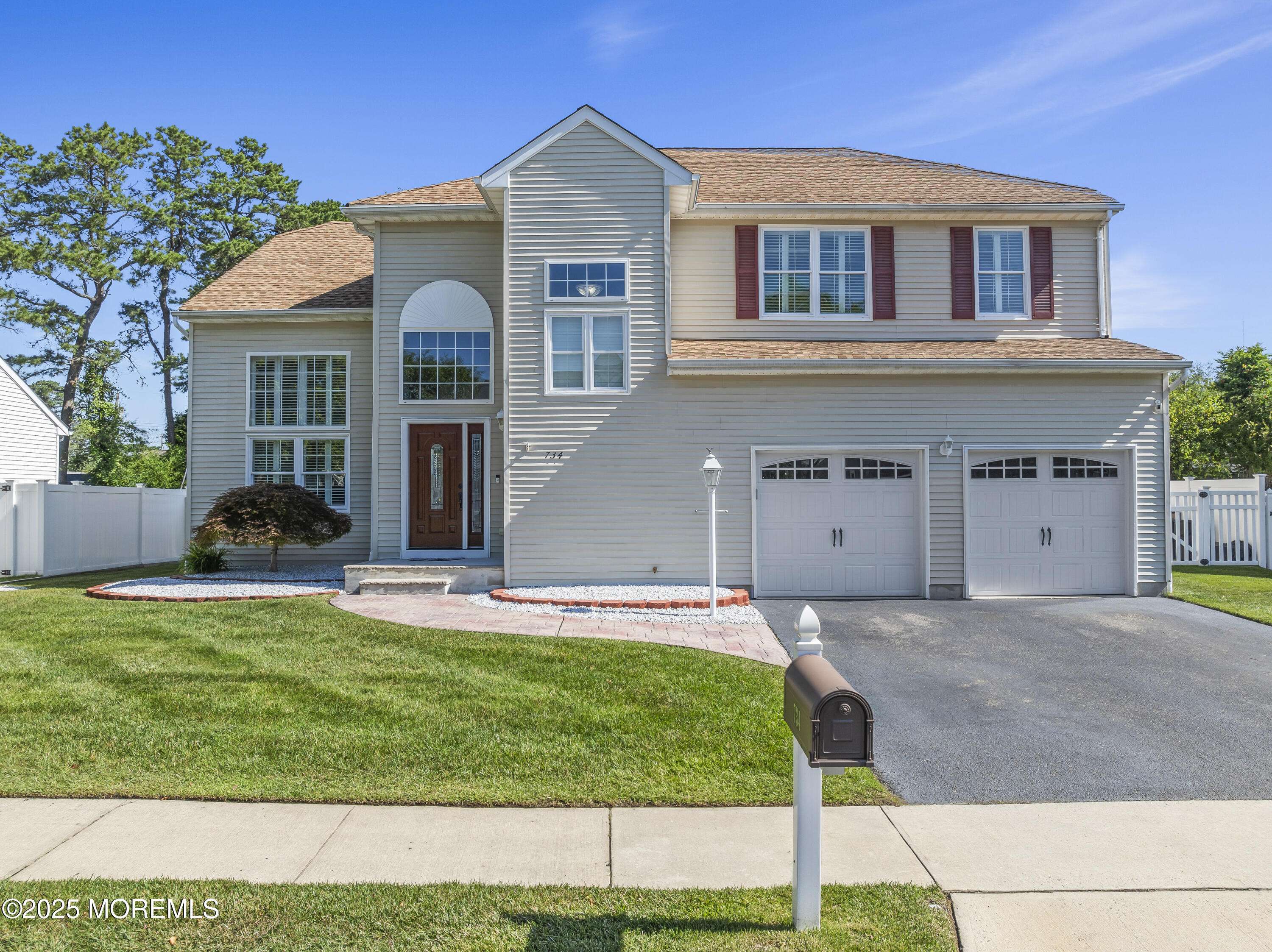 Forked River, NJ 08731,734 S River Drive