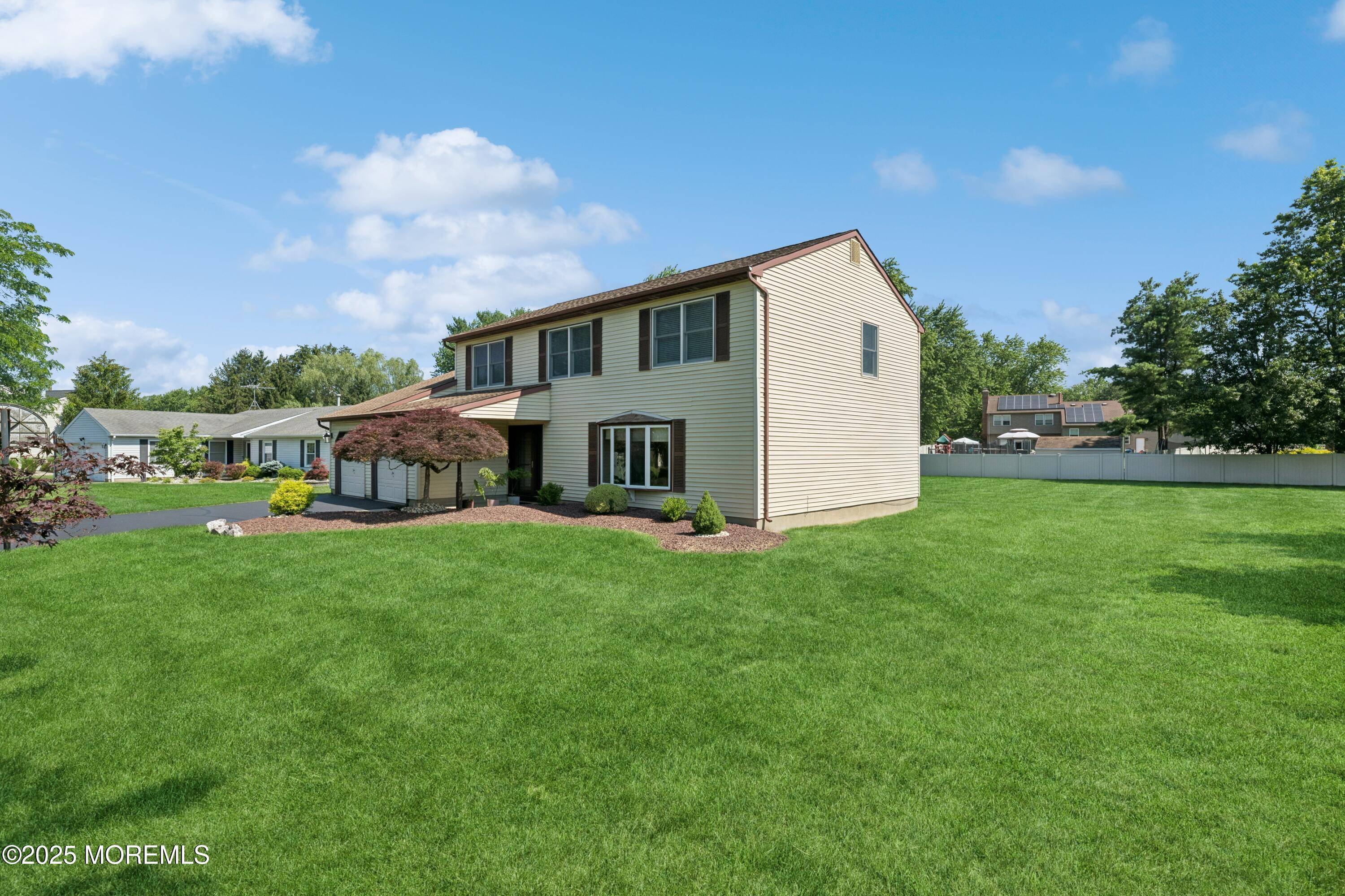 Manalapan, NJ 07726,4 Monterey Lane