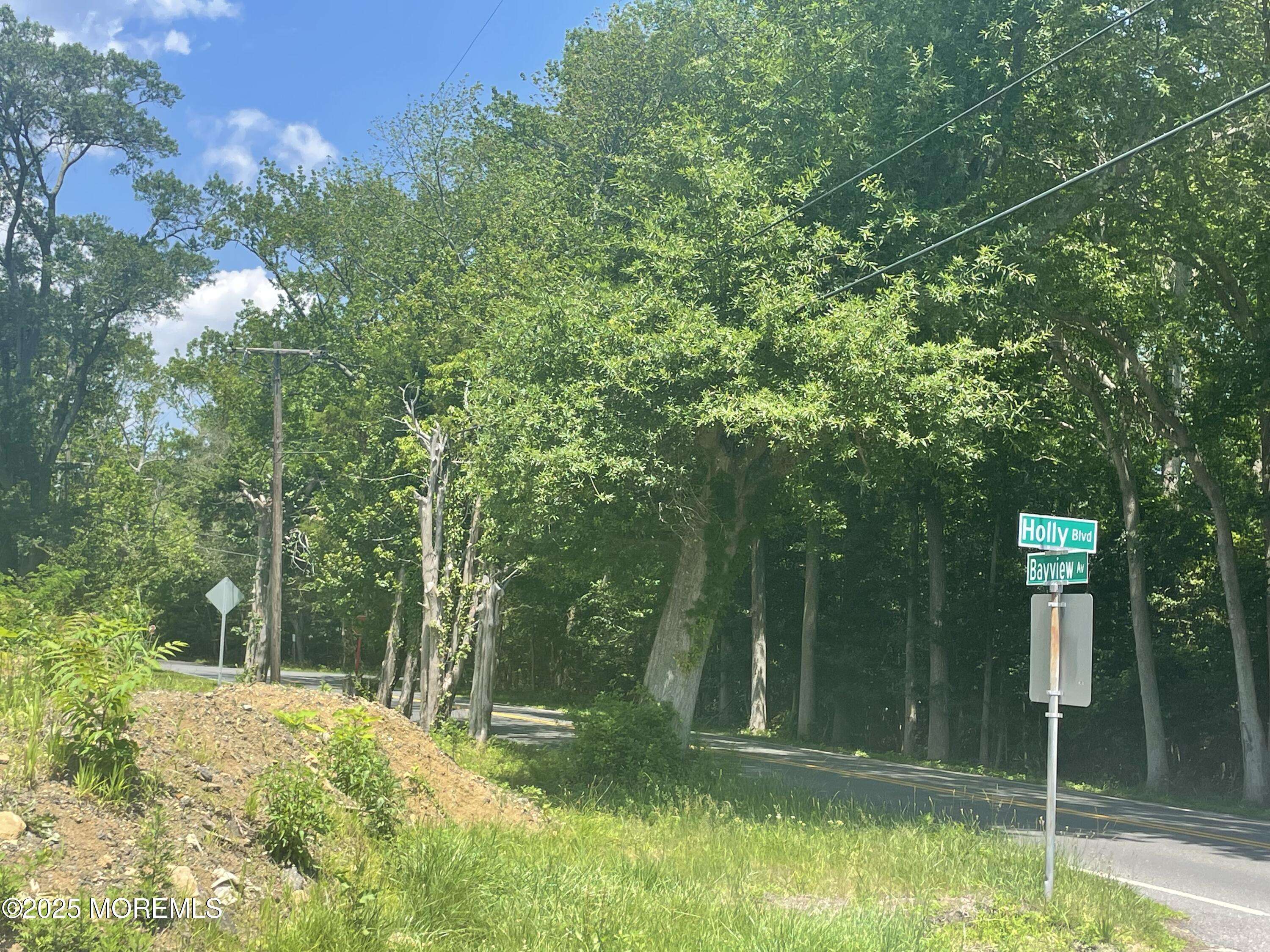 Bayville, NJ 08721,623 Holly Boulevard