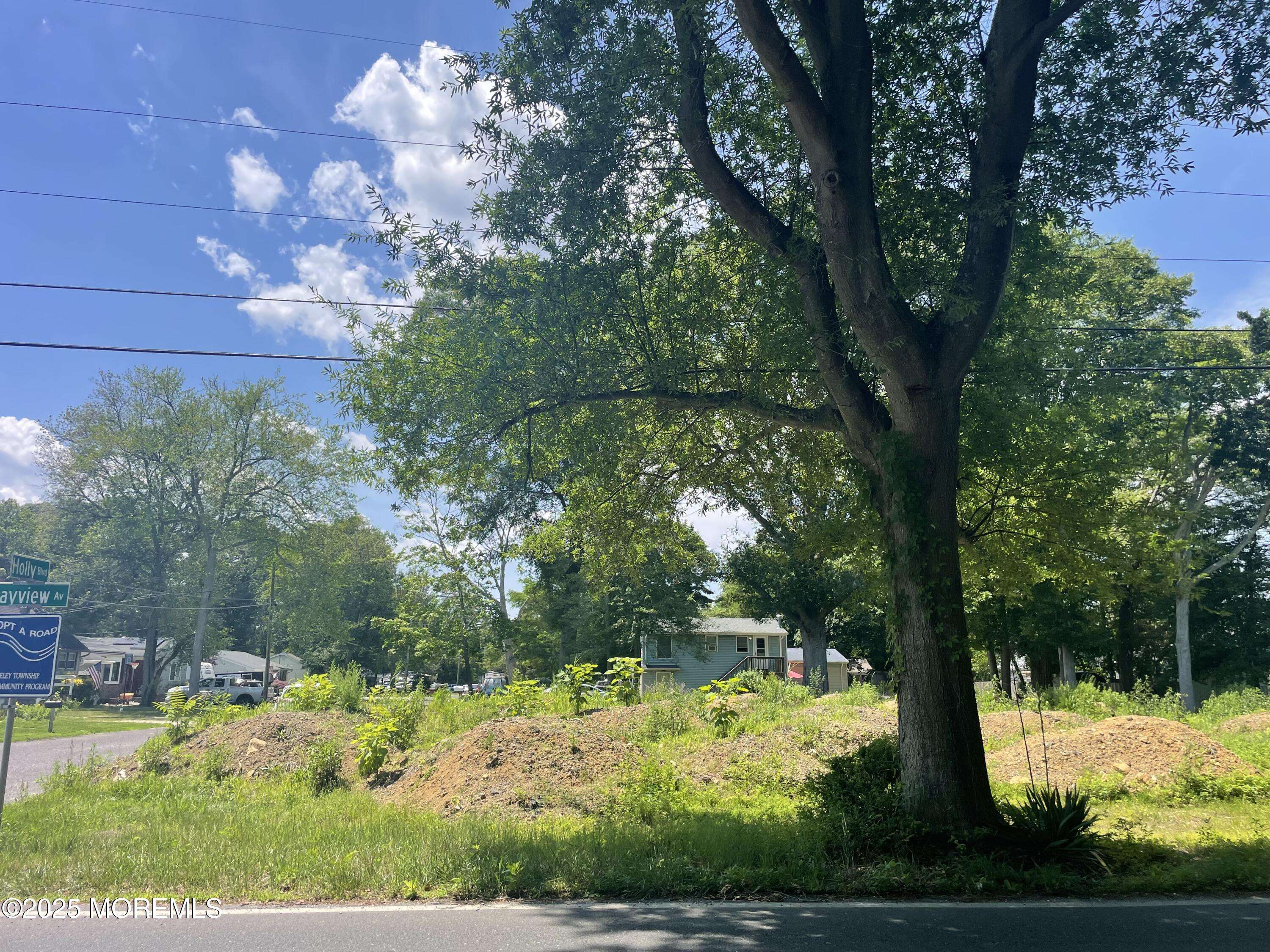 Bayville, NJ 08721,623 Holly Boulevard