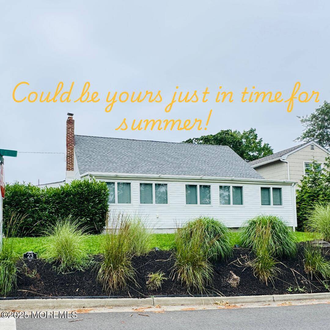 Leonardo, NJ 07737,23 Viola Avenue