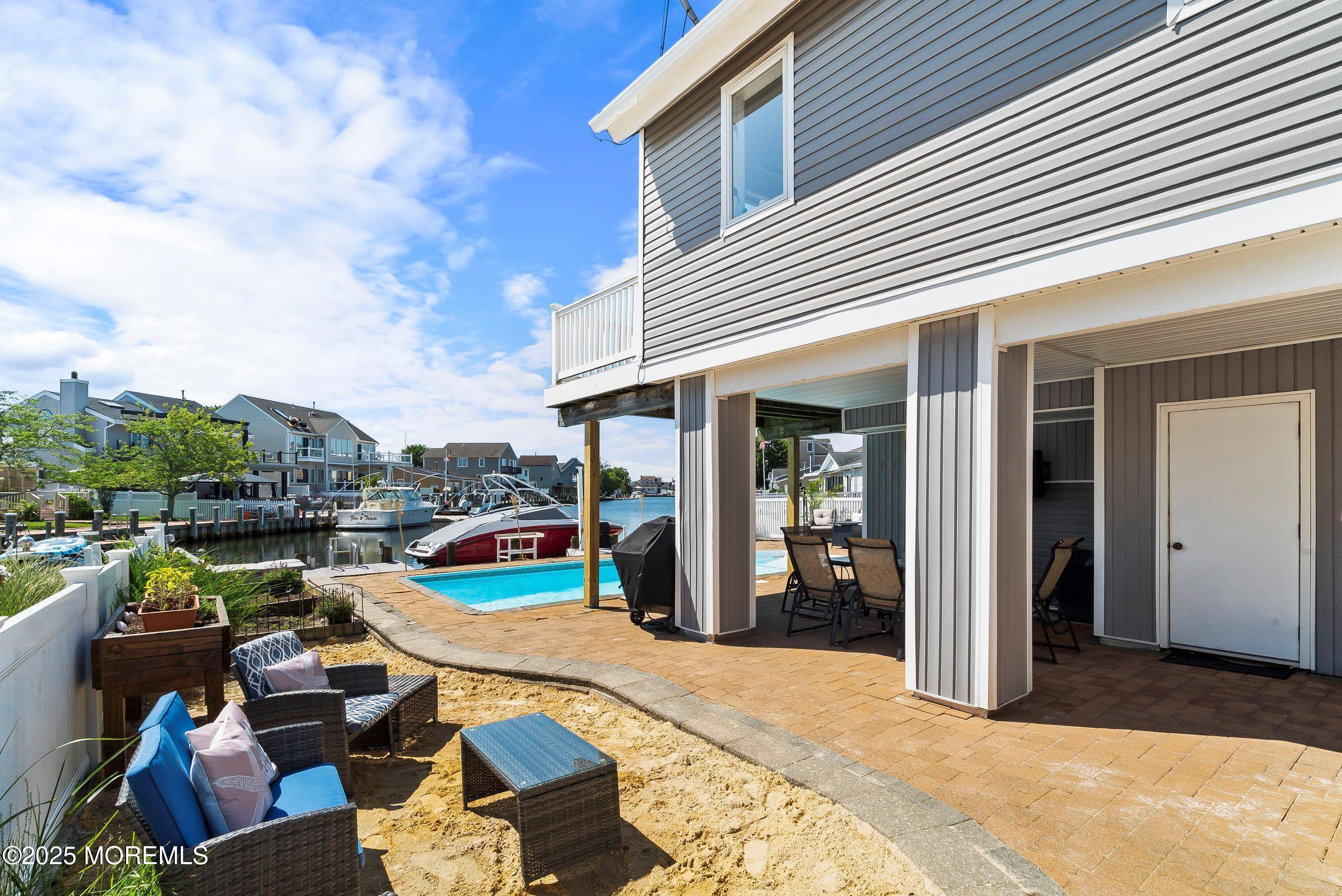 Forked River, NJ 08731,1043 Montauk Drive