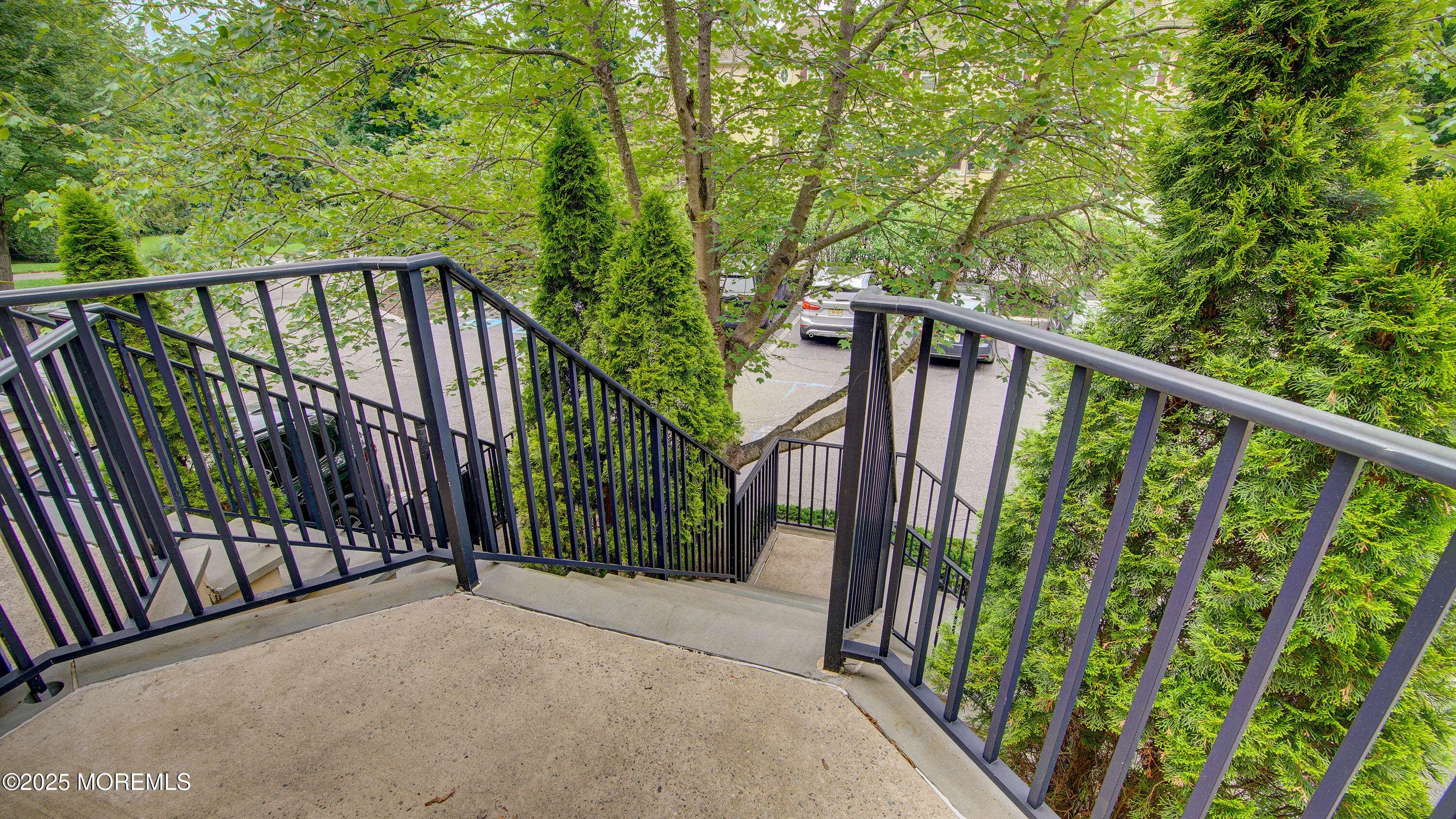 Aberdeen, NJ 07747,56 W Aspen Way