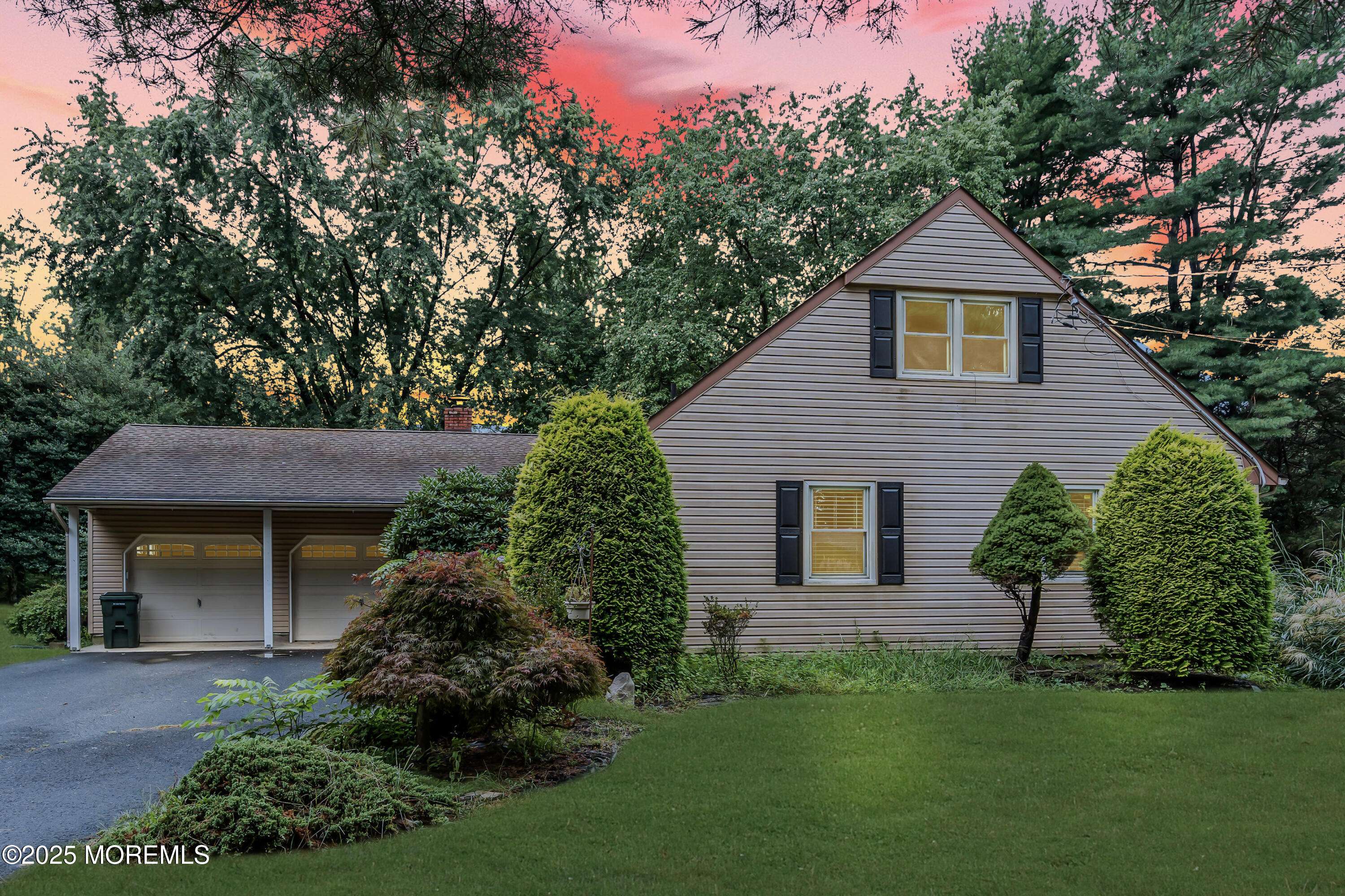 Millstone, NJ 08510,9 Charleston Springs Road