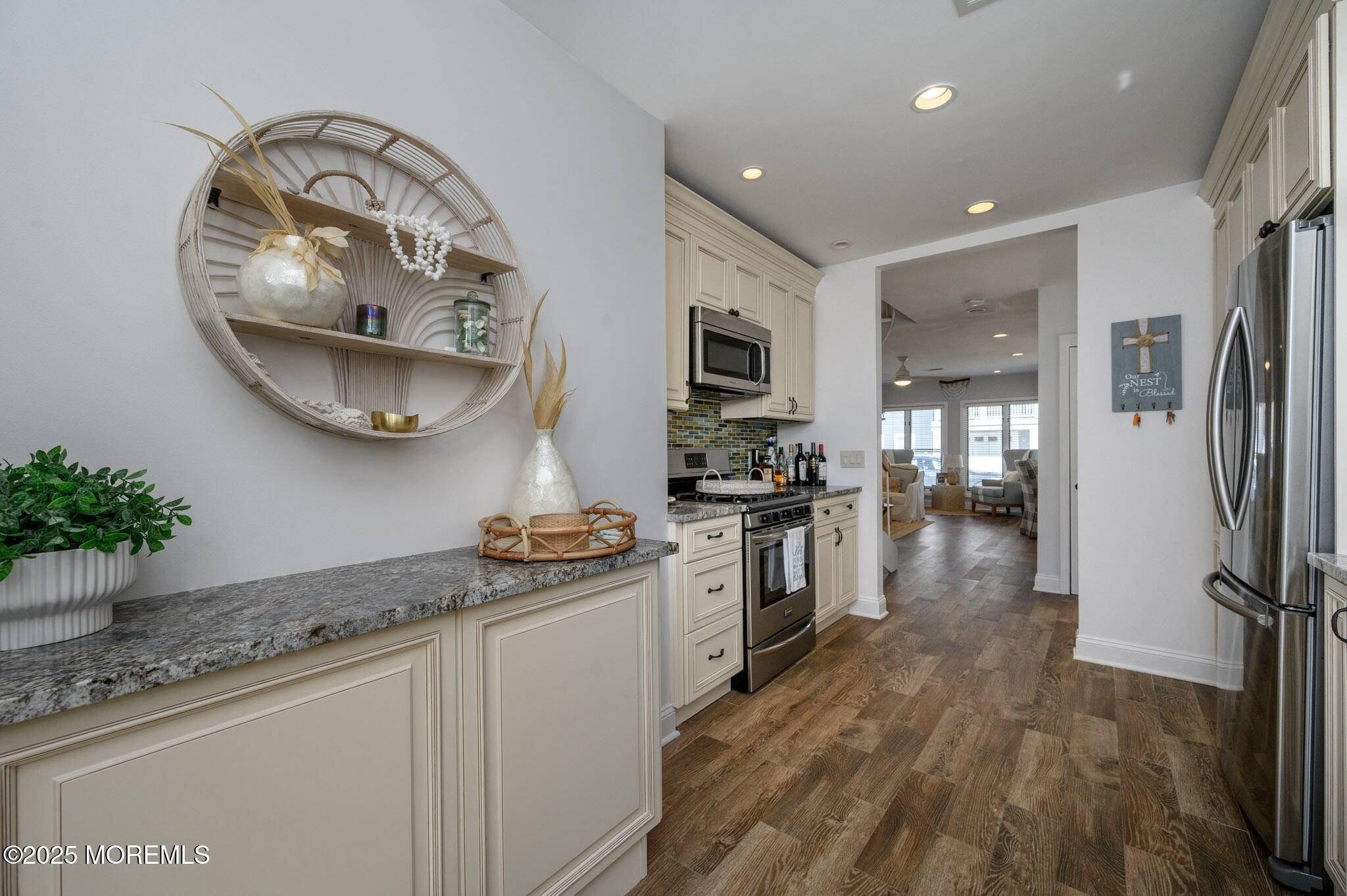 Mantoloking, NJ 08738,114 Lyndhurst Drive