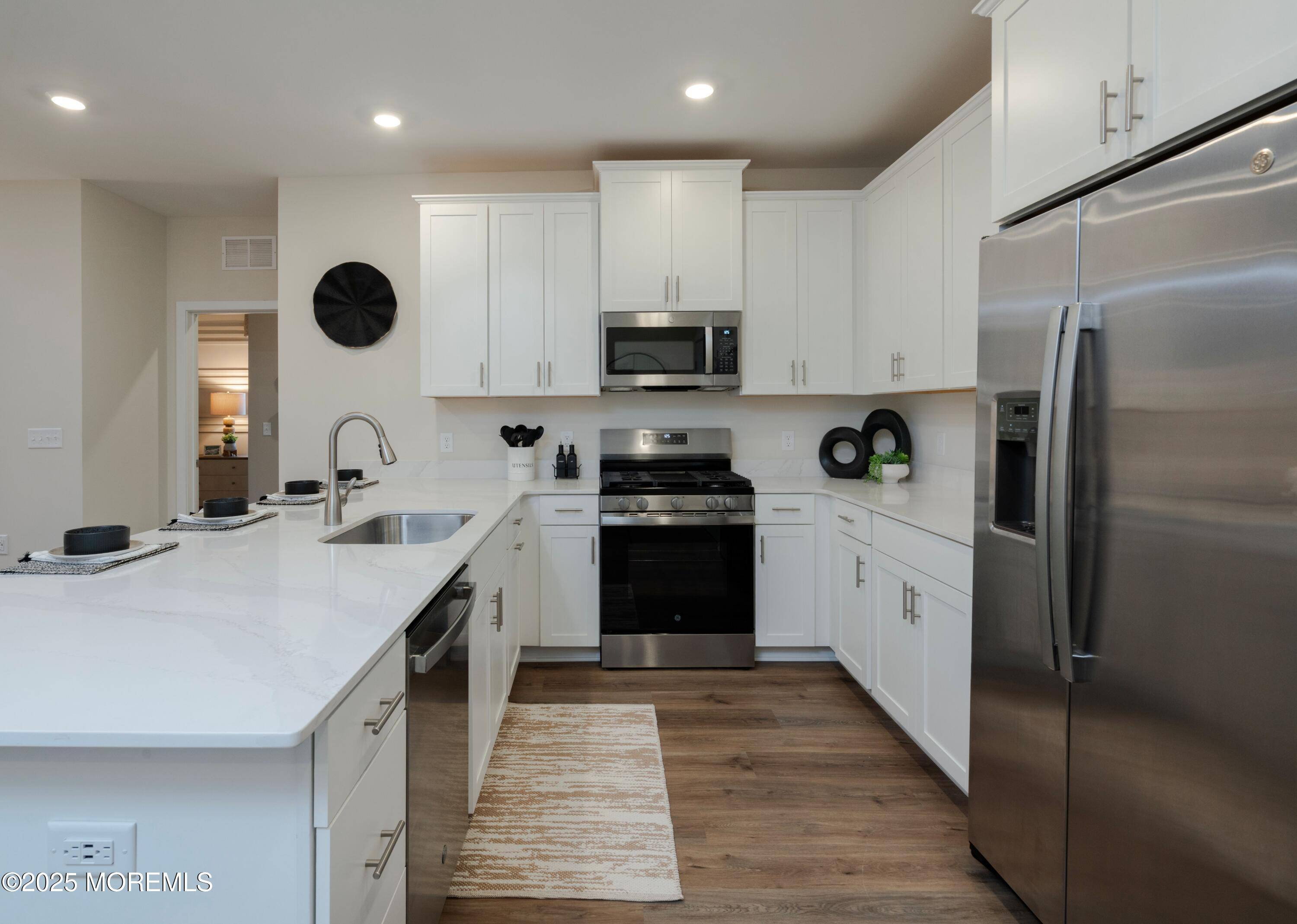 Monroe, NJ 08831,28203 Radford Court