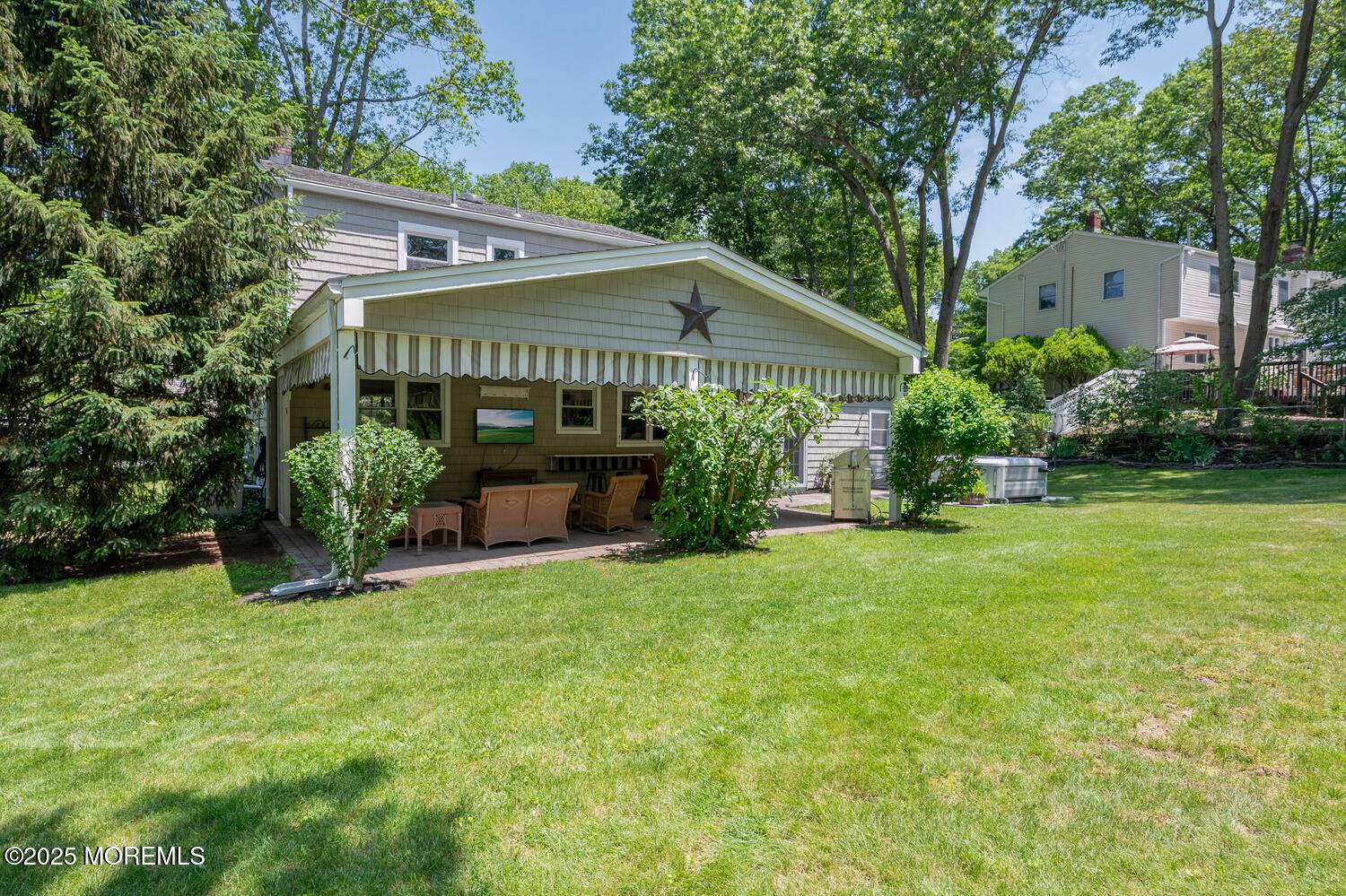 Eatontown, NJ 07724,11 Woodmere Drive