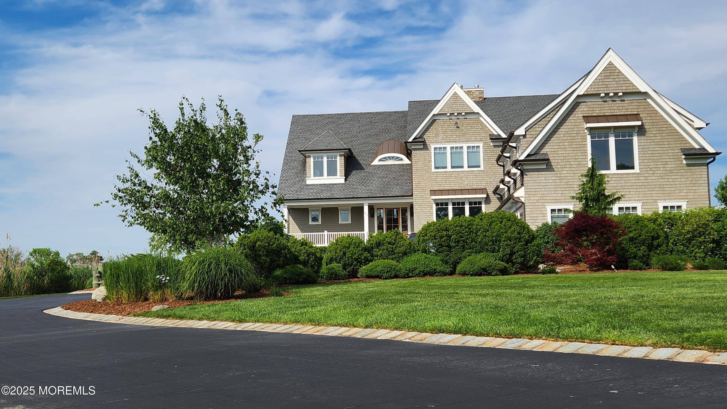 Little Silver, NJ 07739,47 Paag Circle