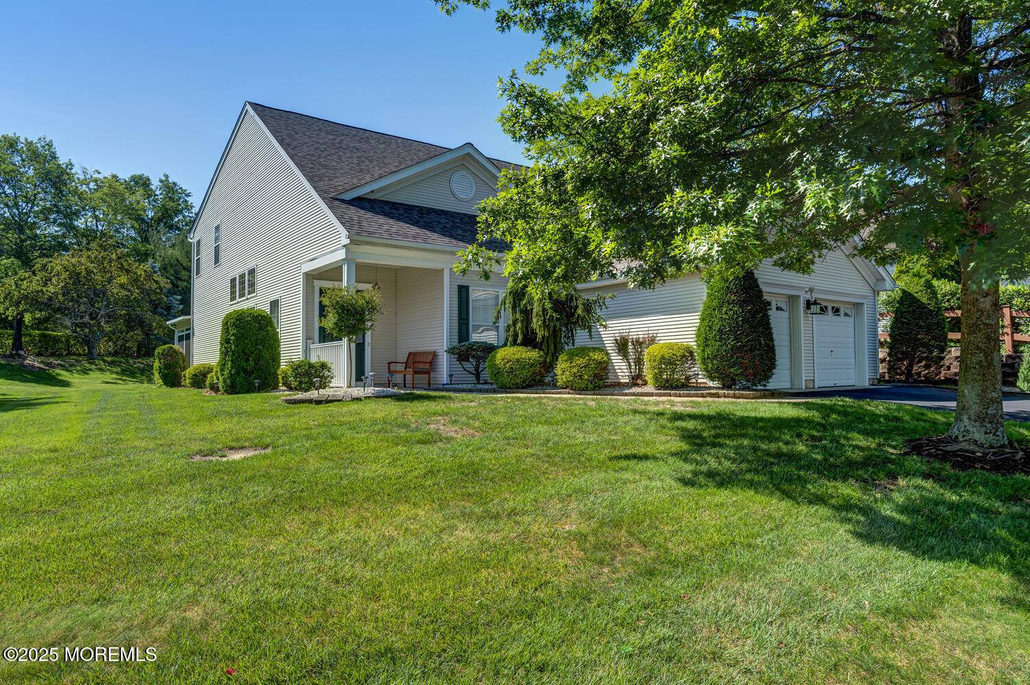 Lakewood, NJ 08701,18 Morningside Court
