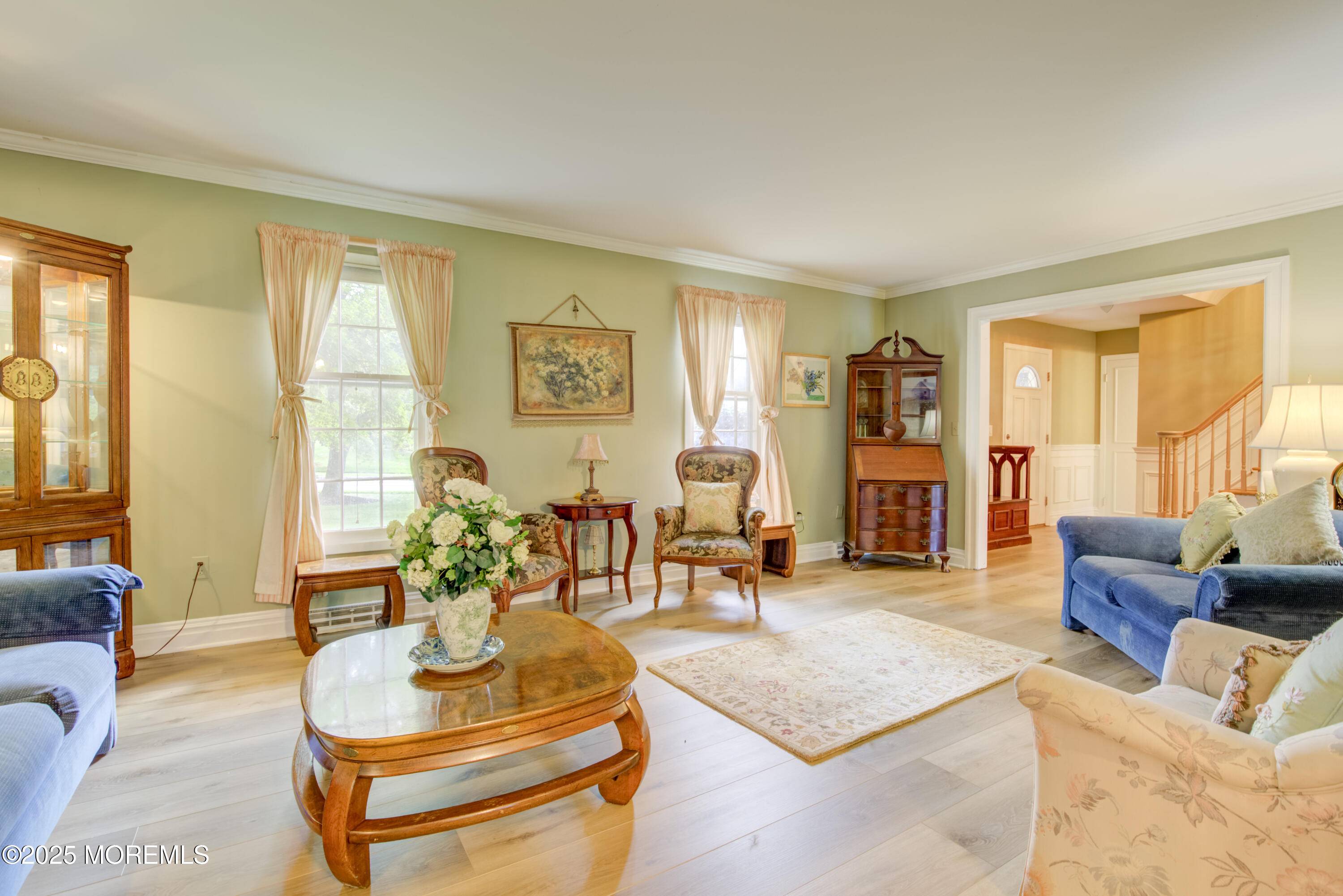 Whippany, NJ 07981,7 Heritage Lane