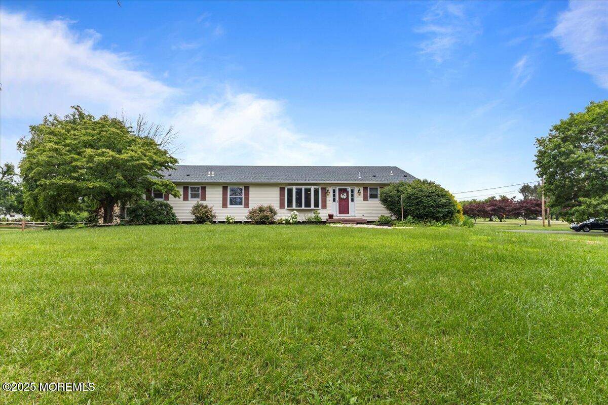 Upper Freehold, NJ 08501,120 Jonathan Holmes Road