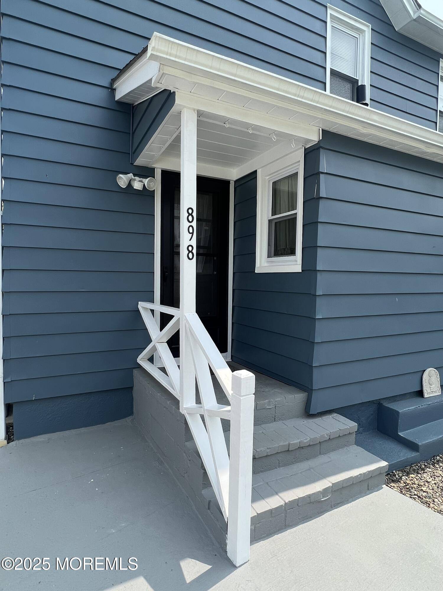 Matawan, NJ 07747,898 State Route 34 #A