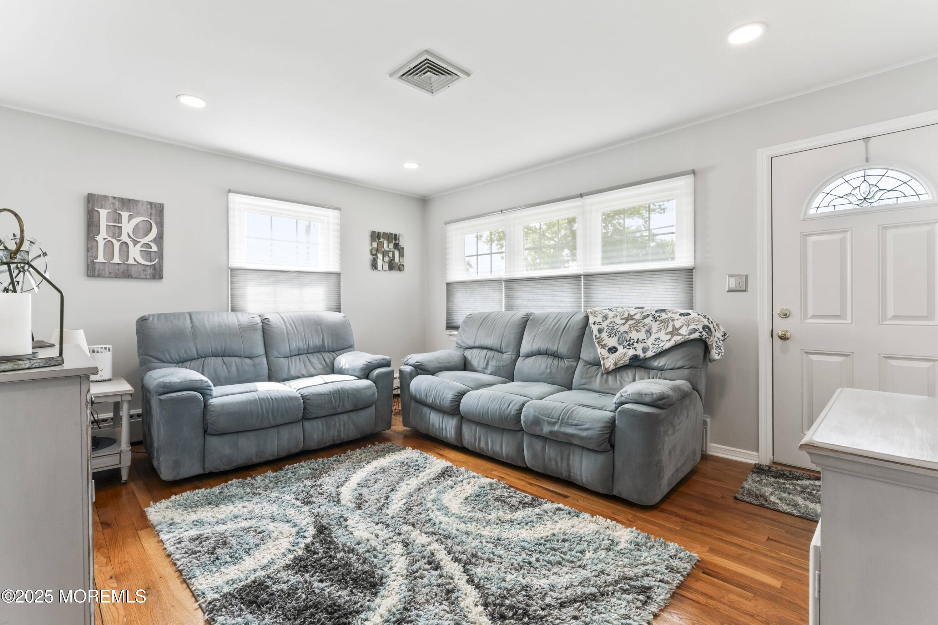 Toms River, NJ 08753,512 Terrace Avenue