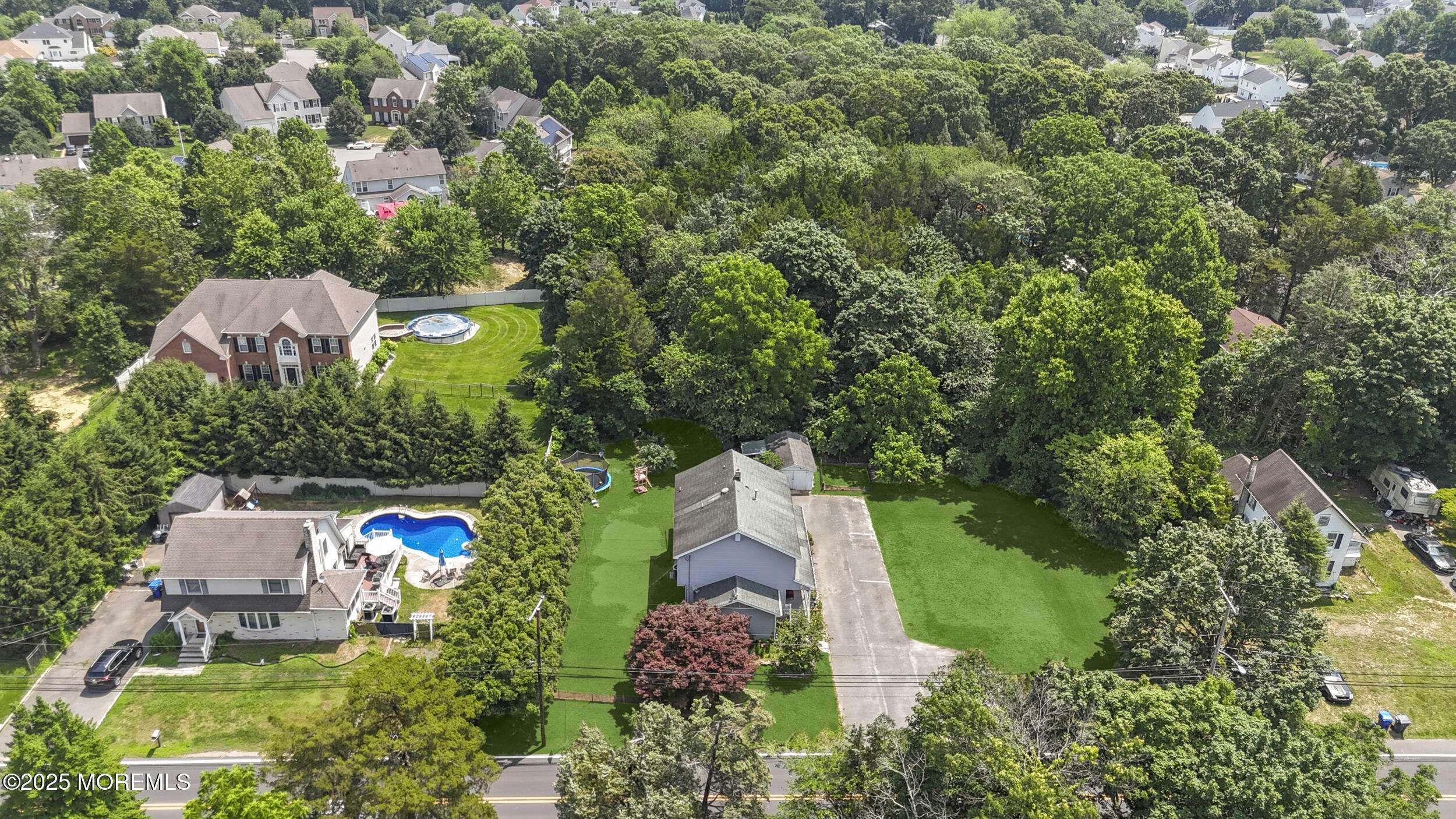 Toms River, NJ 08753,679 Clifton Avenue