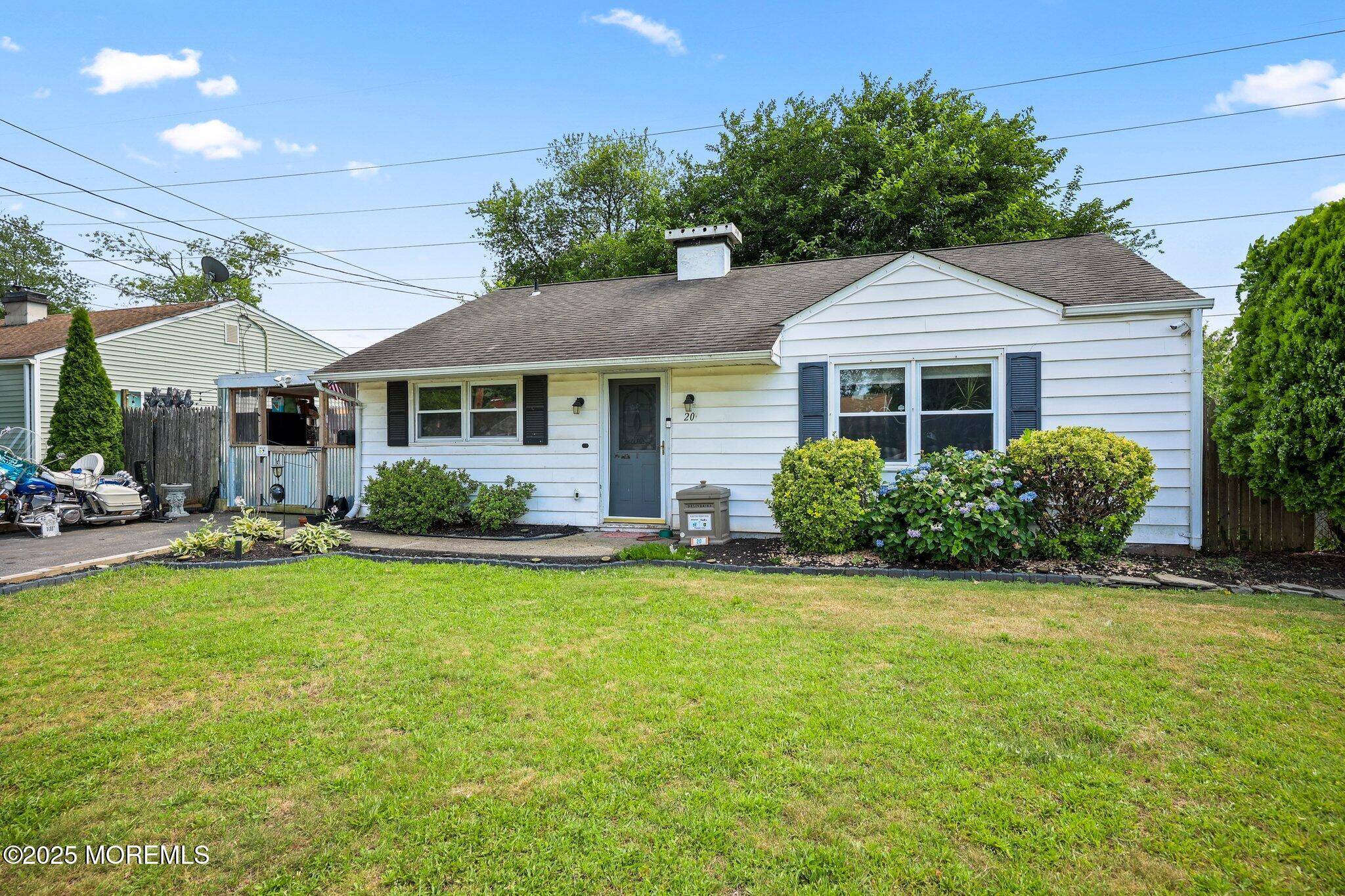Edison, NJ 08817,20 Dayton Road