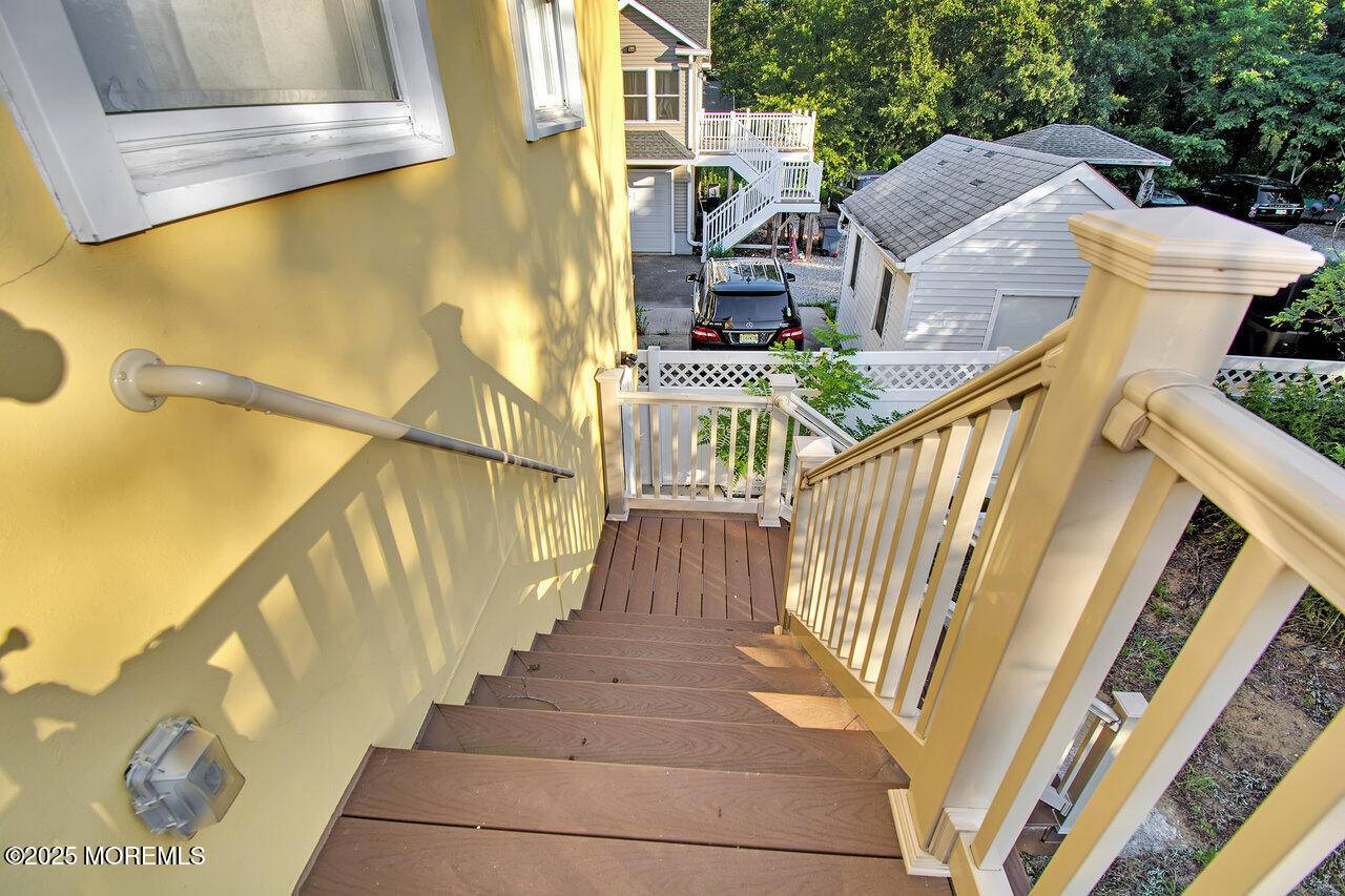 Keansburg, NJ 07734,29 Ocean Boulevard
