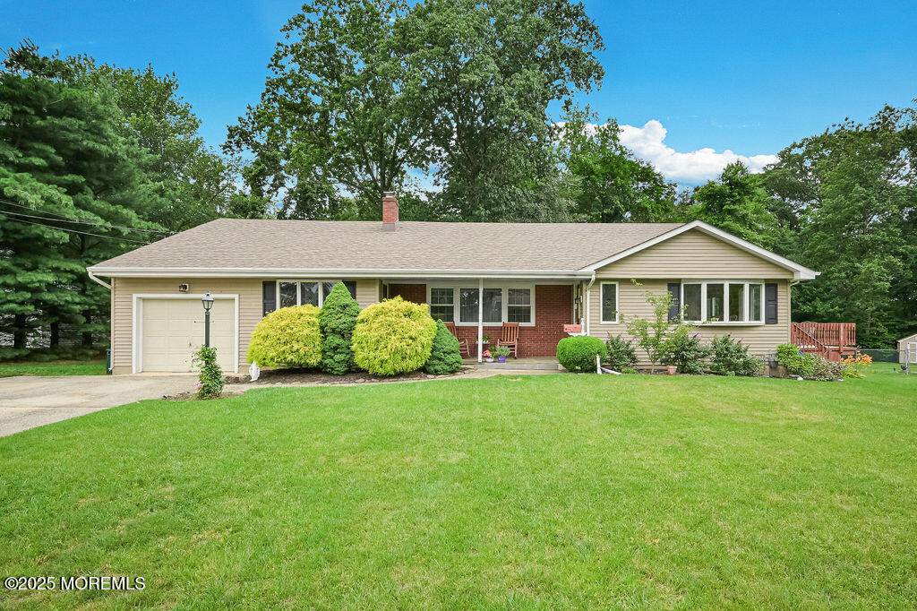 Matawan, NJ 07747,42 Beechwood Terrace