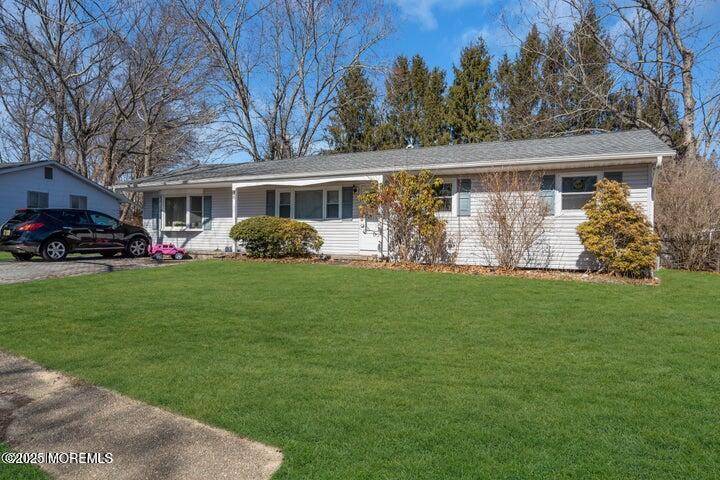 Jackson, NJ 08527,8 Spruce Terrace