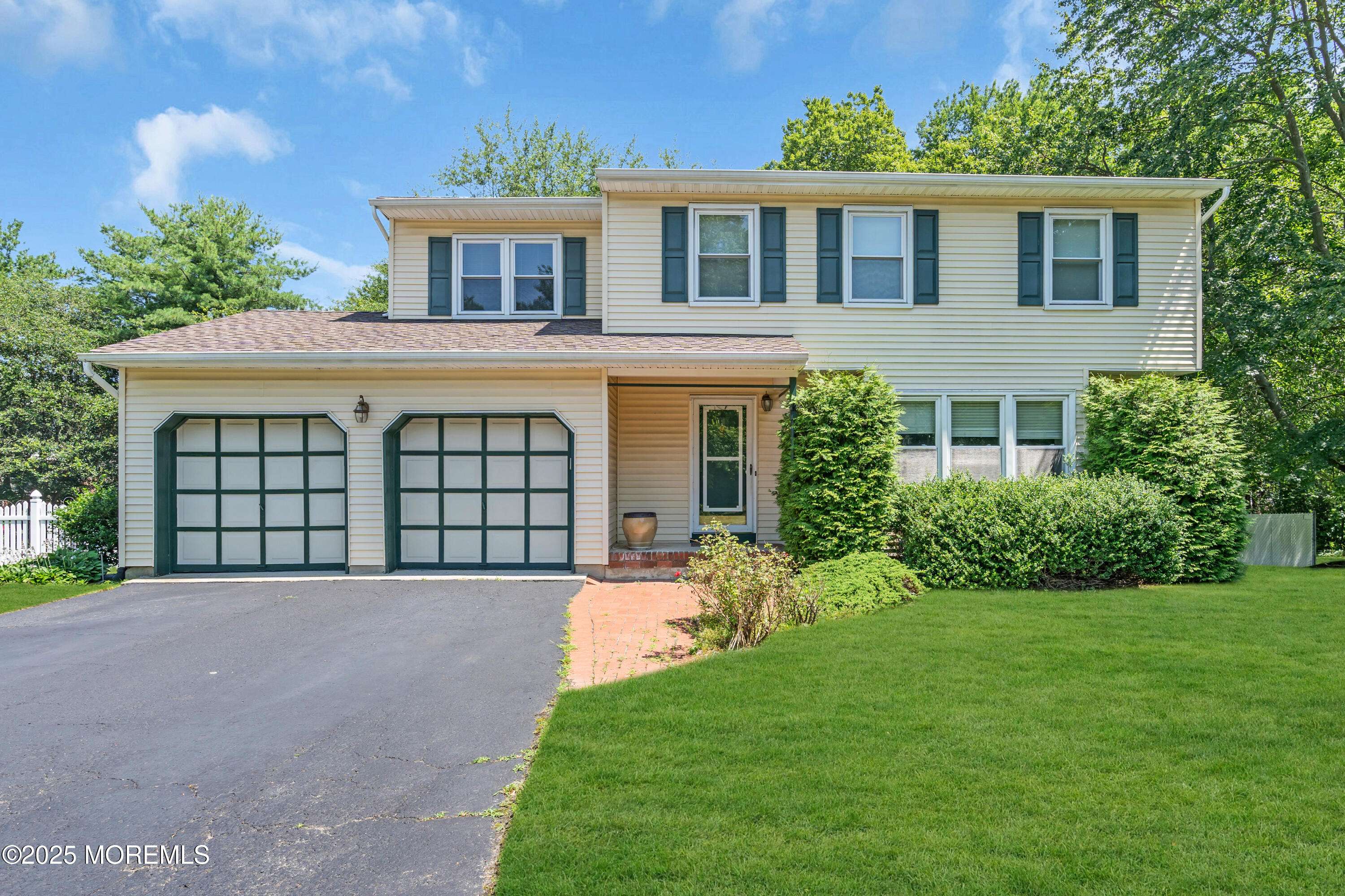 Tinton Falls, NJ 07753,1 Denise Court