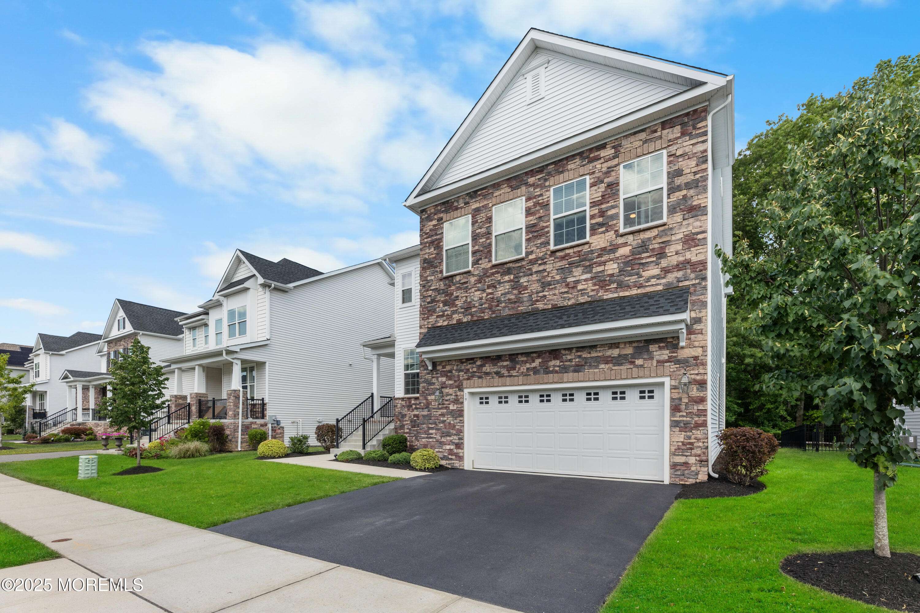 Tinton Falls, NJ 07724,19 Kronenberg Street