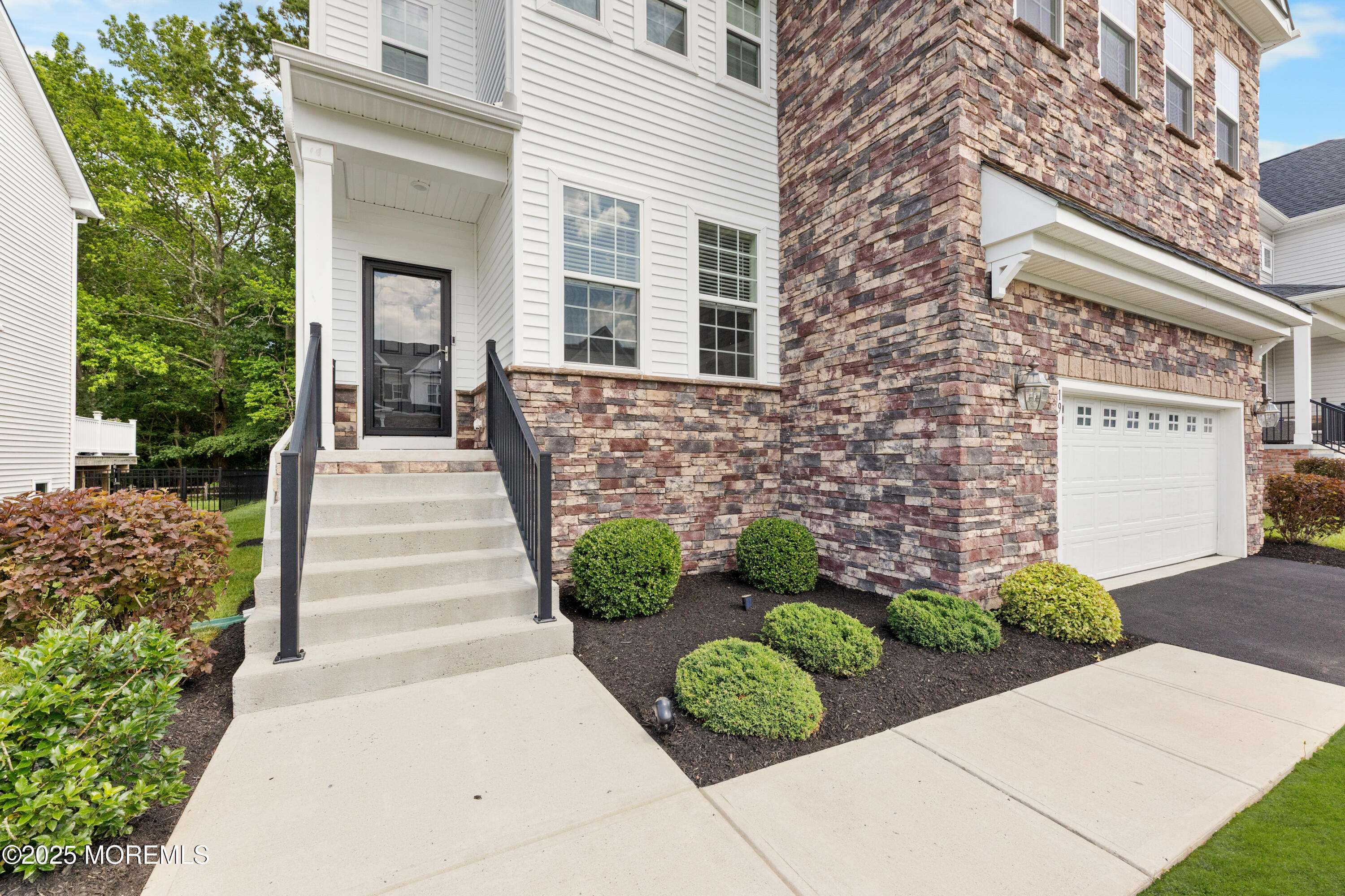 Tinton Falls, NJ 07724,19 Kronenberg Street