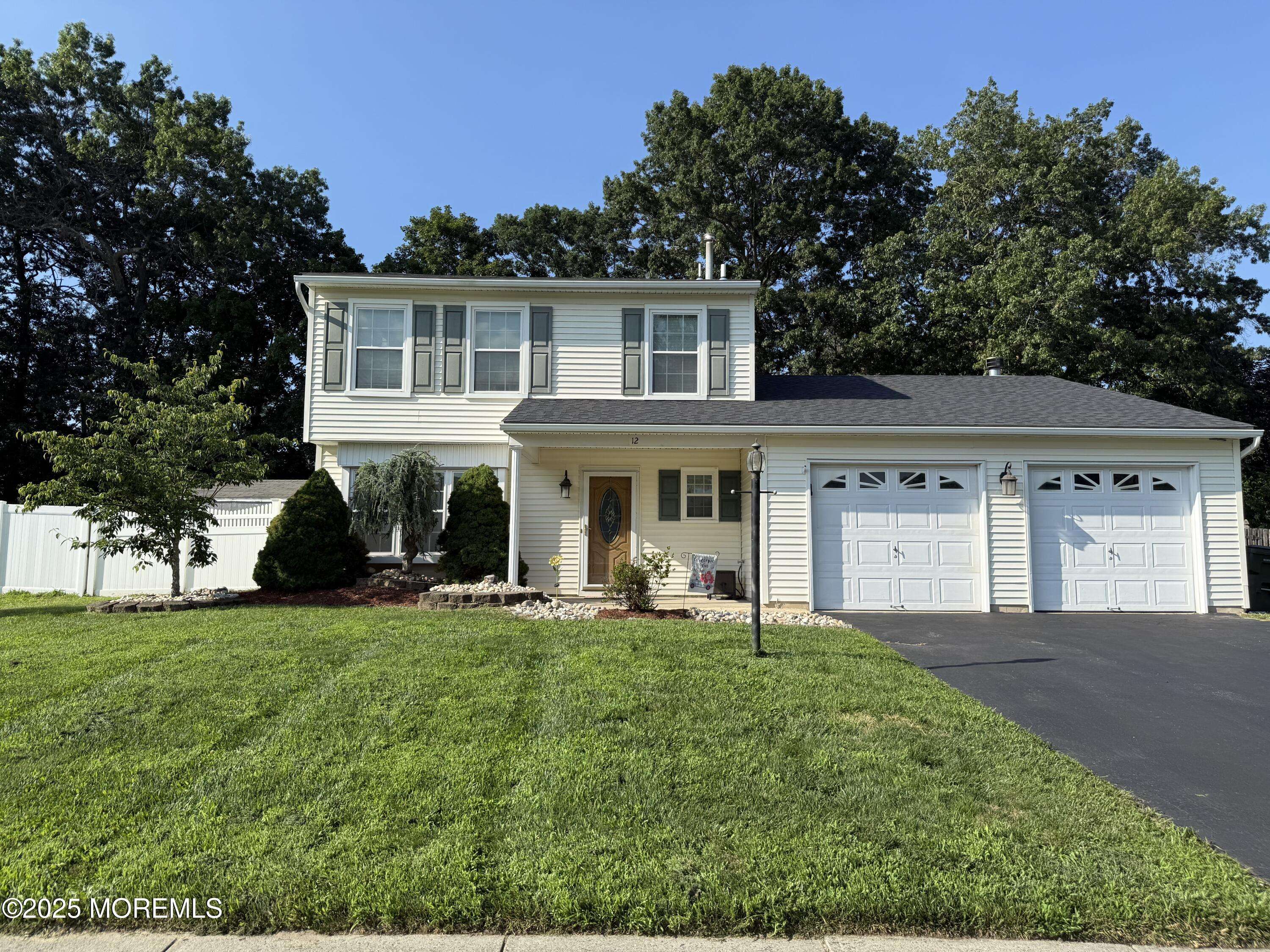 Howell, NJ 07731,12 Quailtree Lane