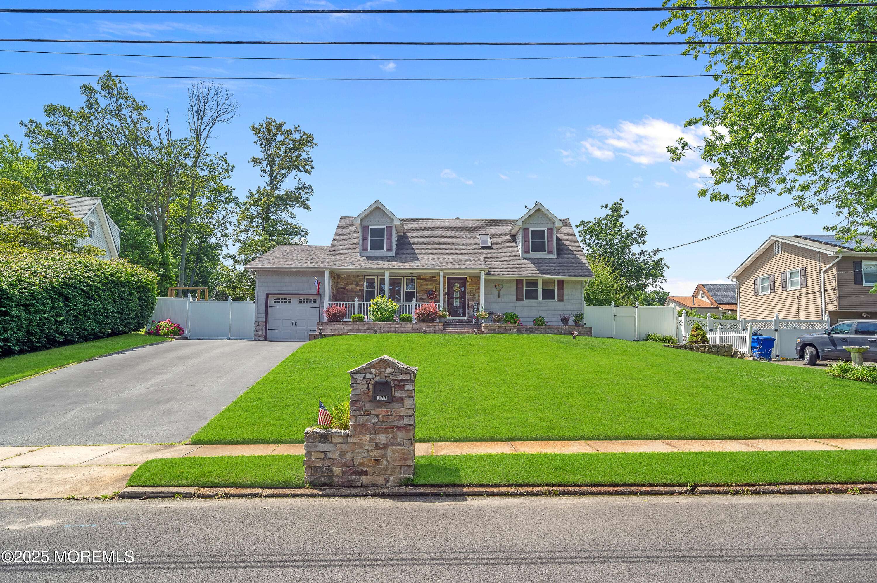 Toms River, NJ 08753,977 Stafford Drive