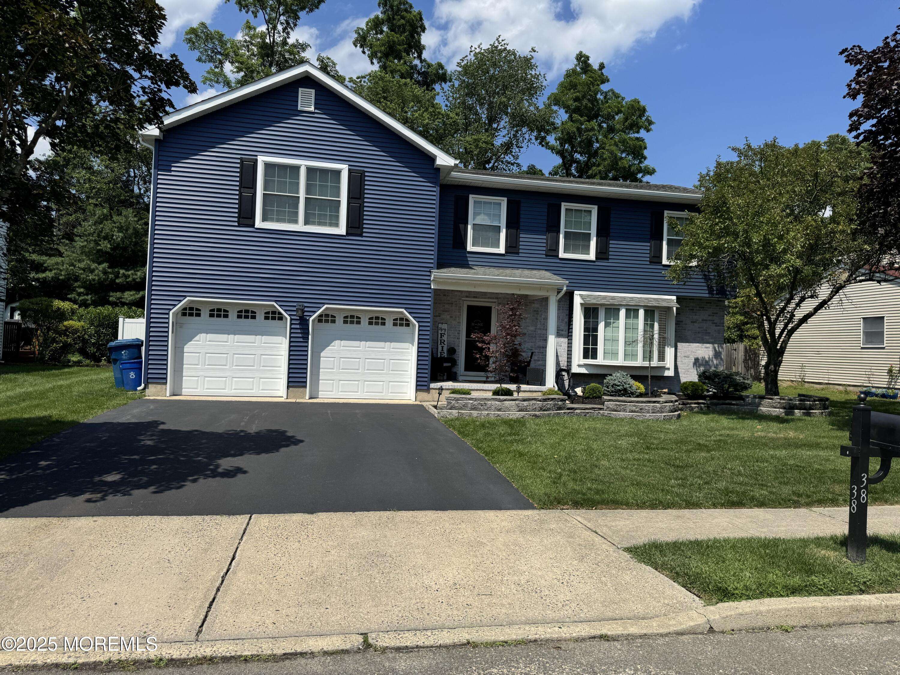 Howell, NJ 07731,38 Cherry Tree Circle