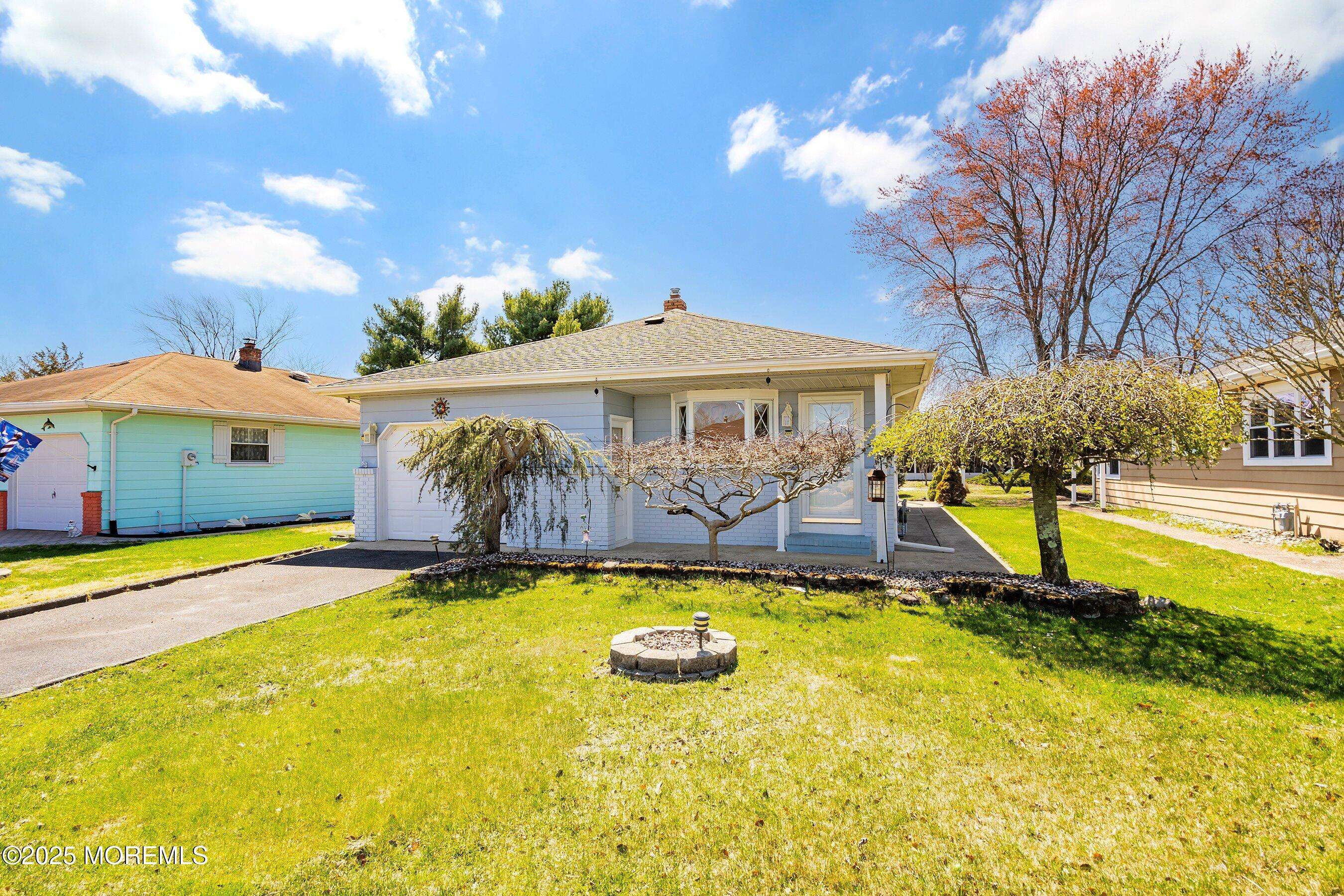 Toms River, NJ 08757,462 Jamaica Boulevard