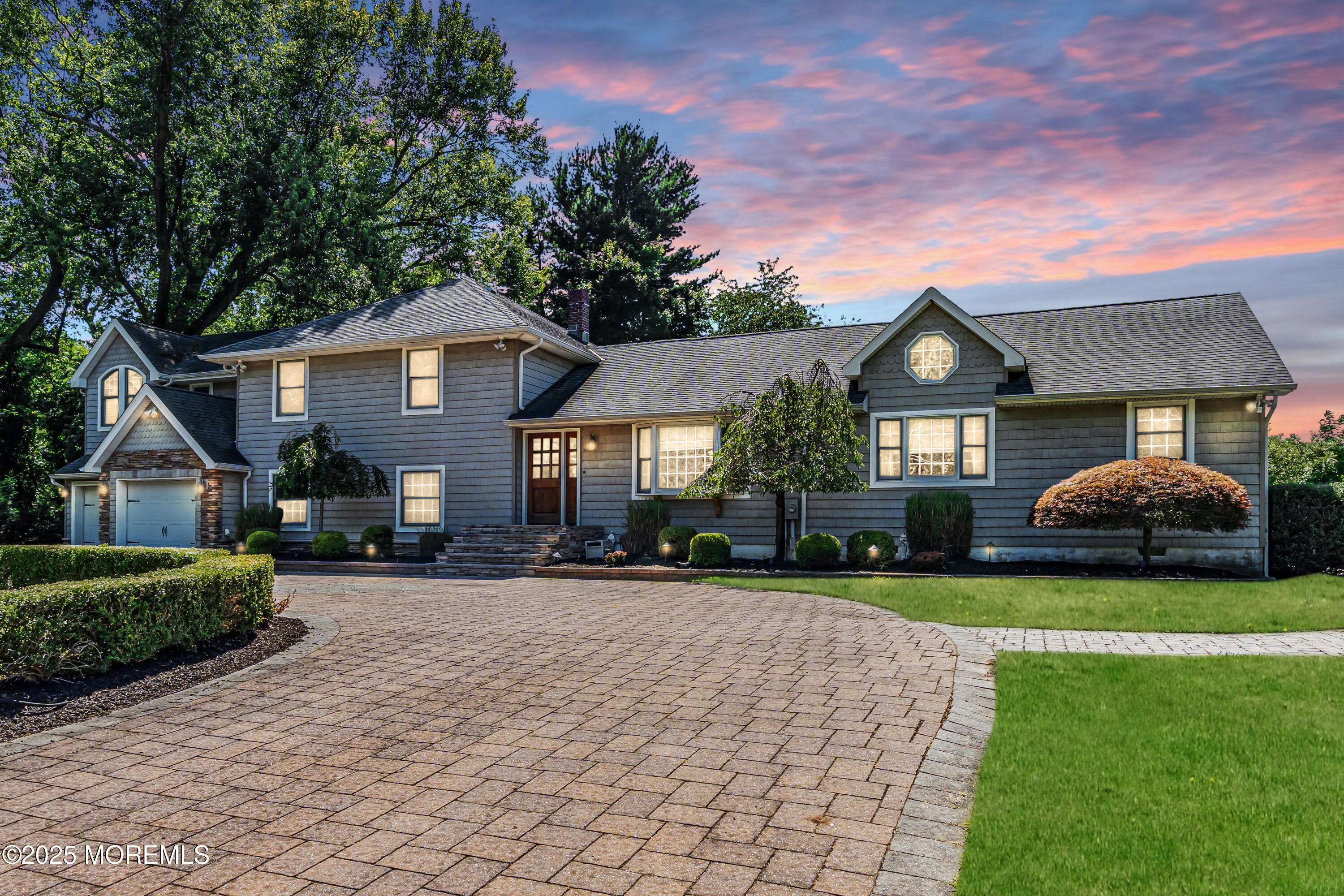 Holmdel, NJ 07733,40 Centerville Road