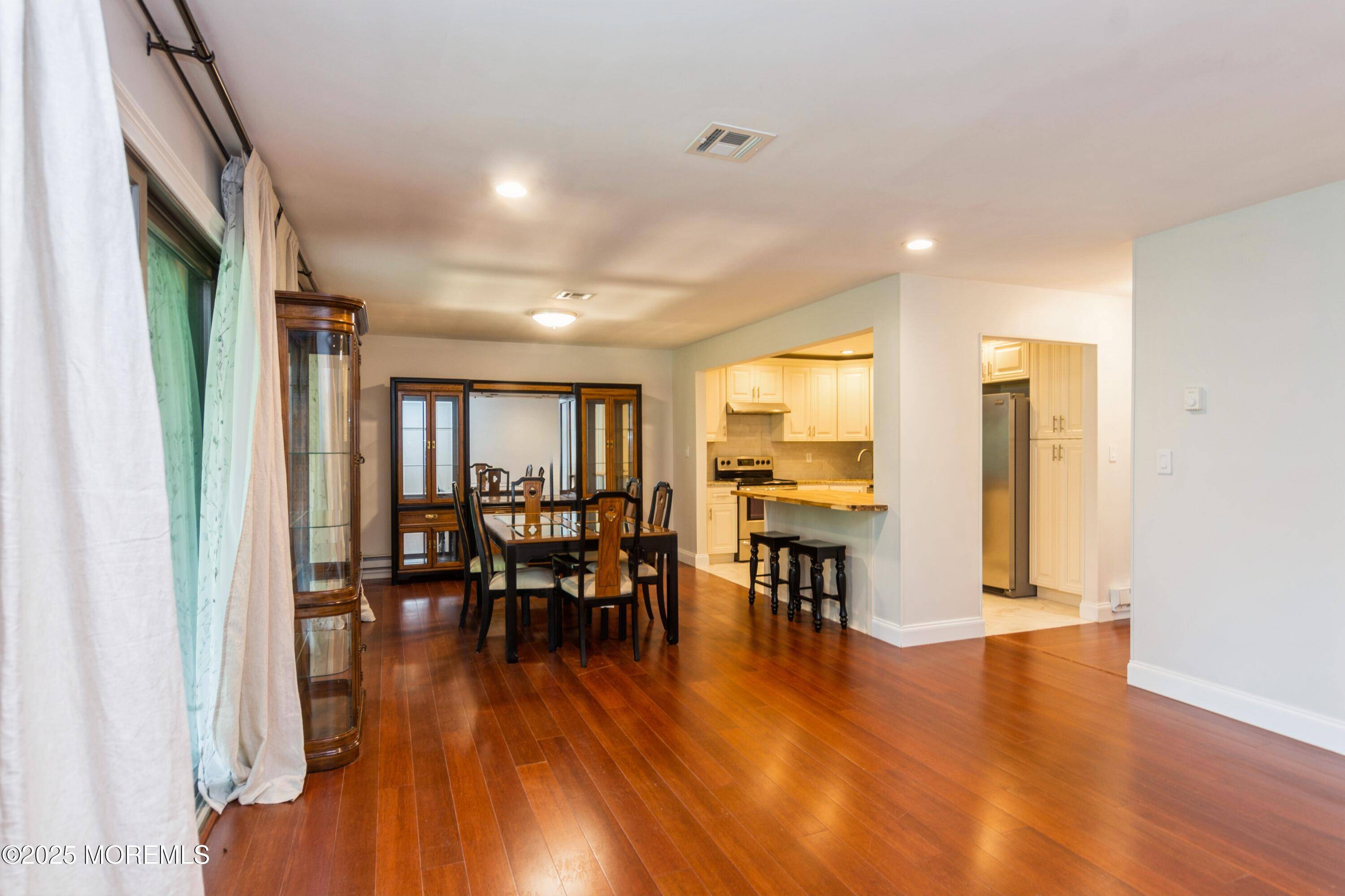 Red Bank, NJ 07701,7 Danbury Court