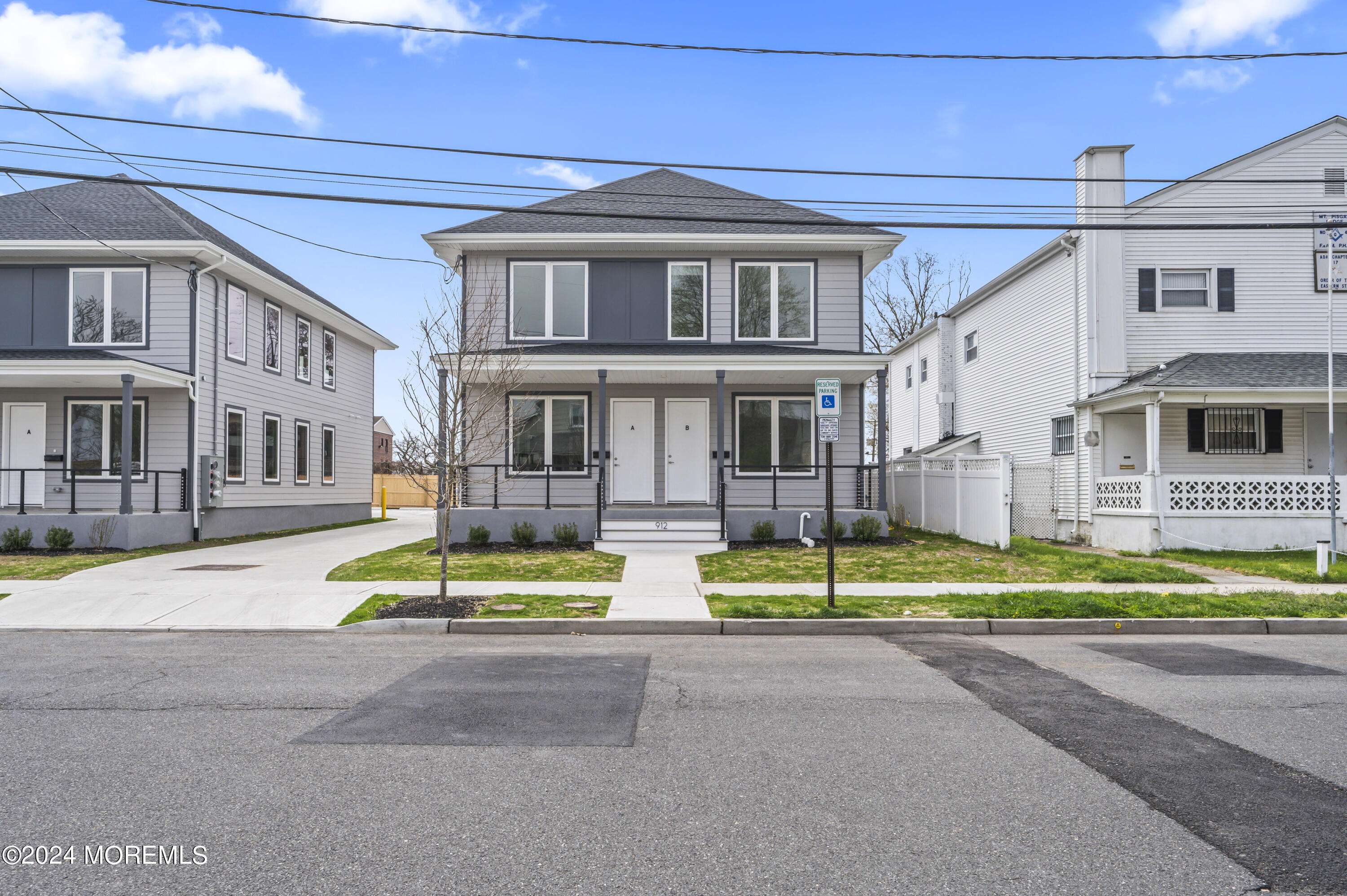 Asbury Park, NJ 07712,912 Cookman Avenue ##B