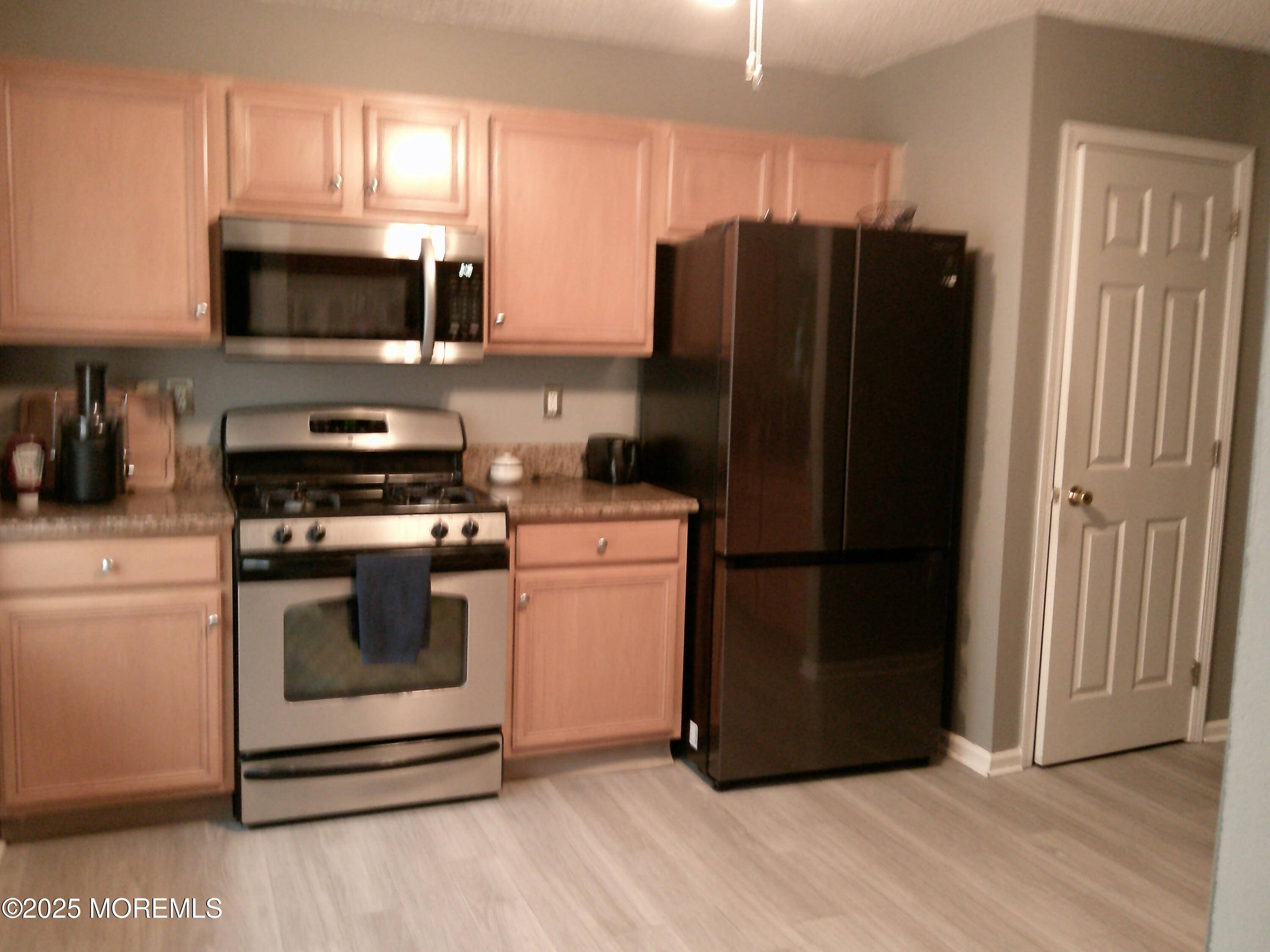 Howell, NJ 07731,25 Watson Court