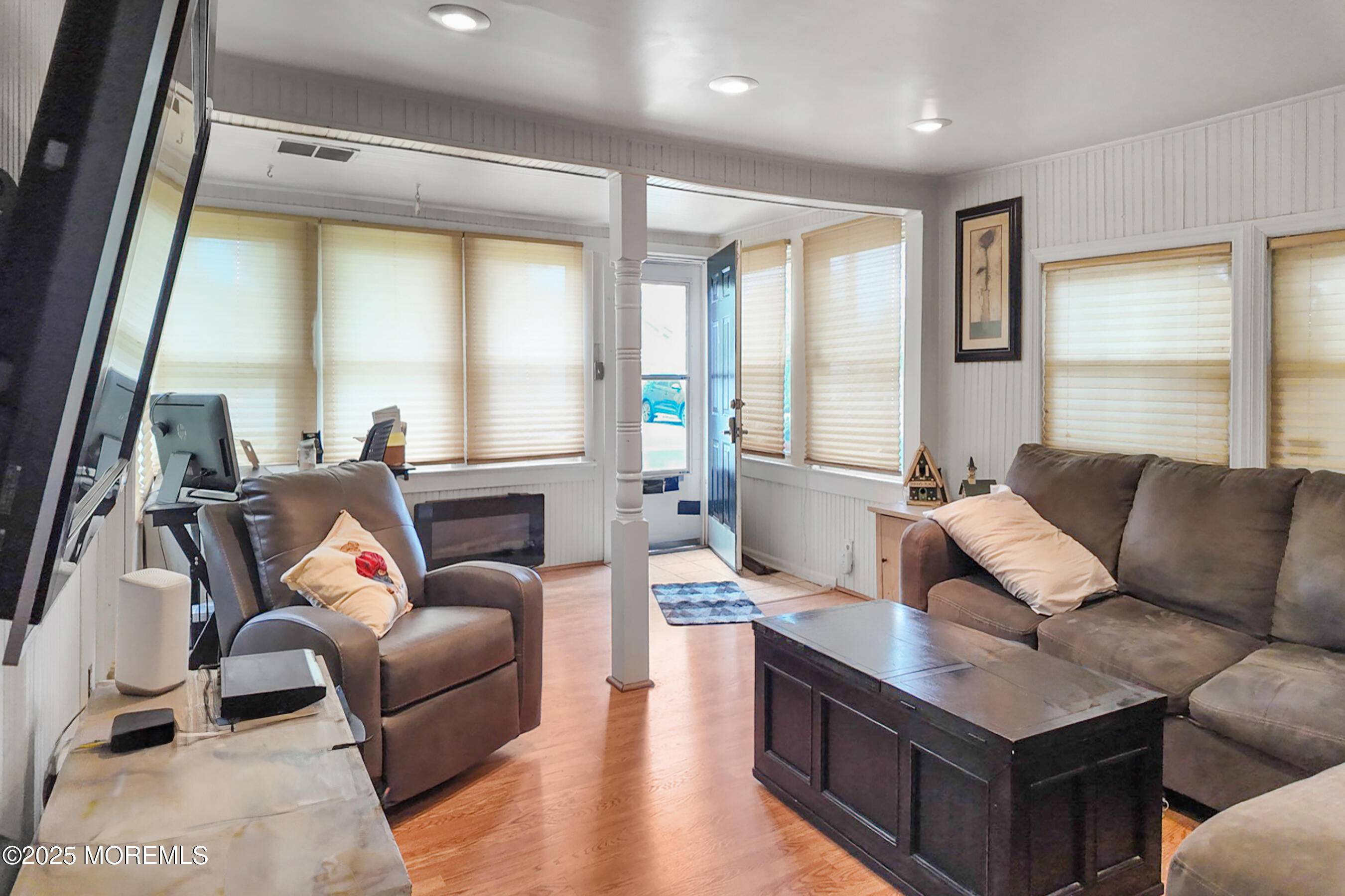 Ocean Gate, NJ 08740,36 W Point Pleasant Avenue