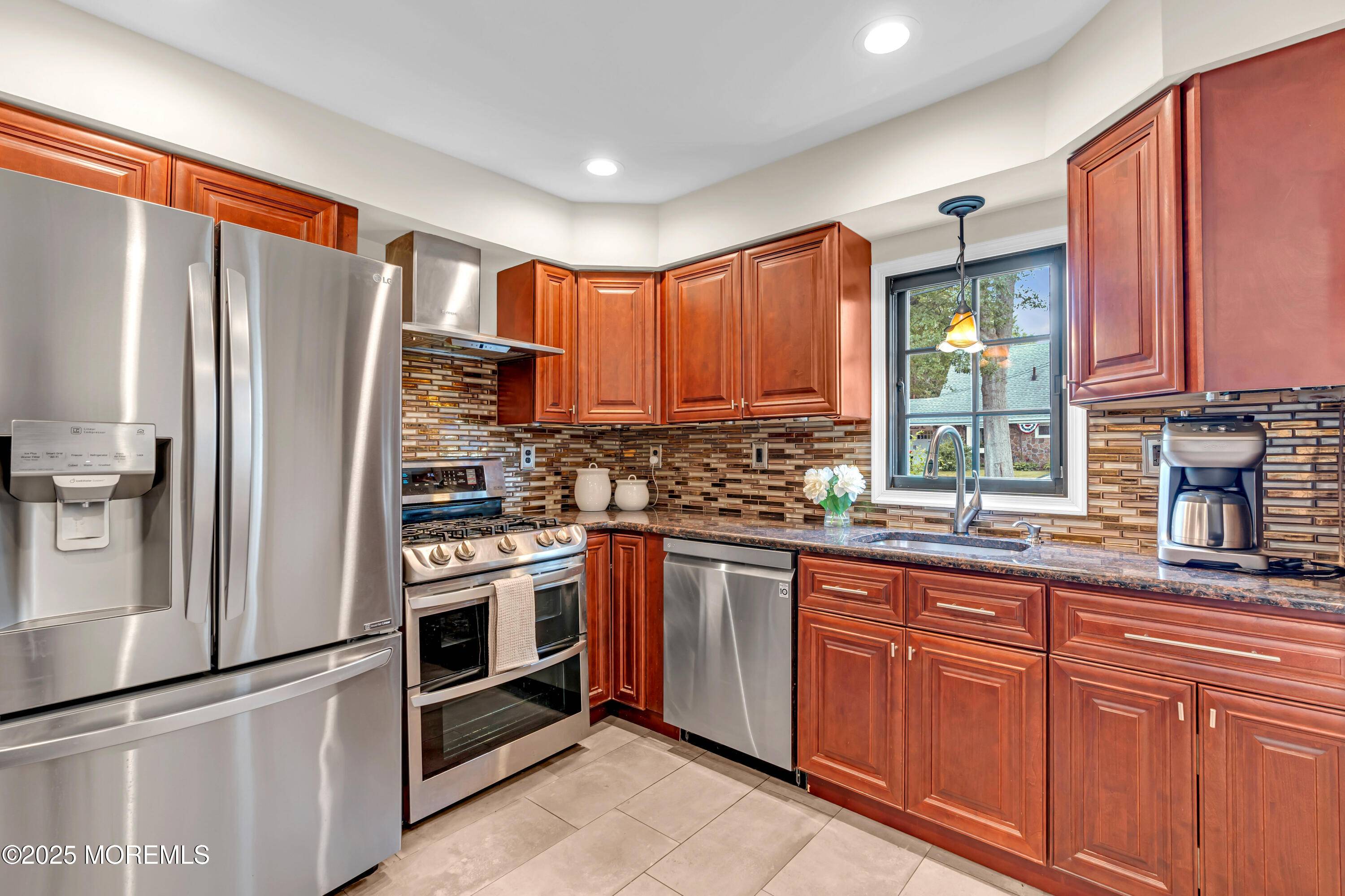 Colonia, NJ 07067,90 Ridge Road