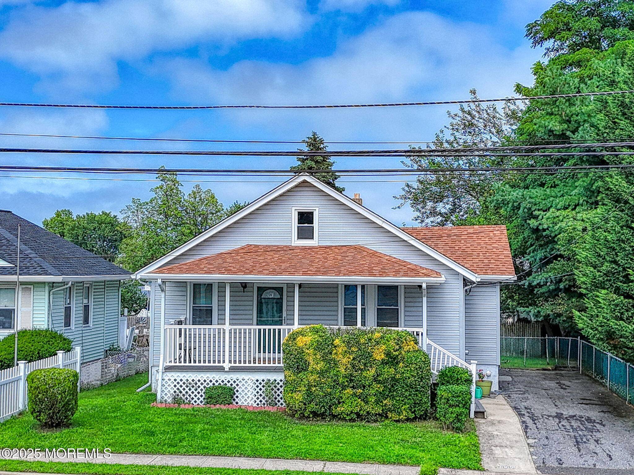 Neptune City, NJ 07753,198 W Sylvania Avenue