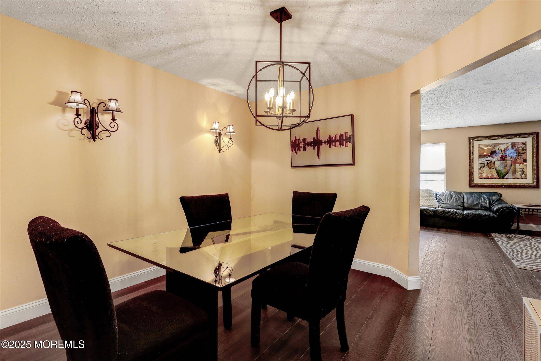 Marlboro, NJ 07746,33 Hummingbird Court