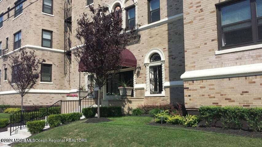 Asbury Park, NJ 07712,1700 Webb Street #2H