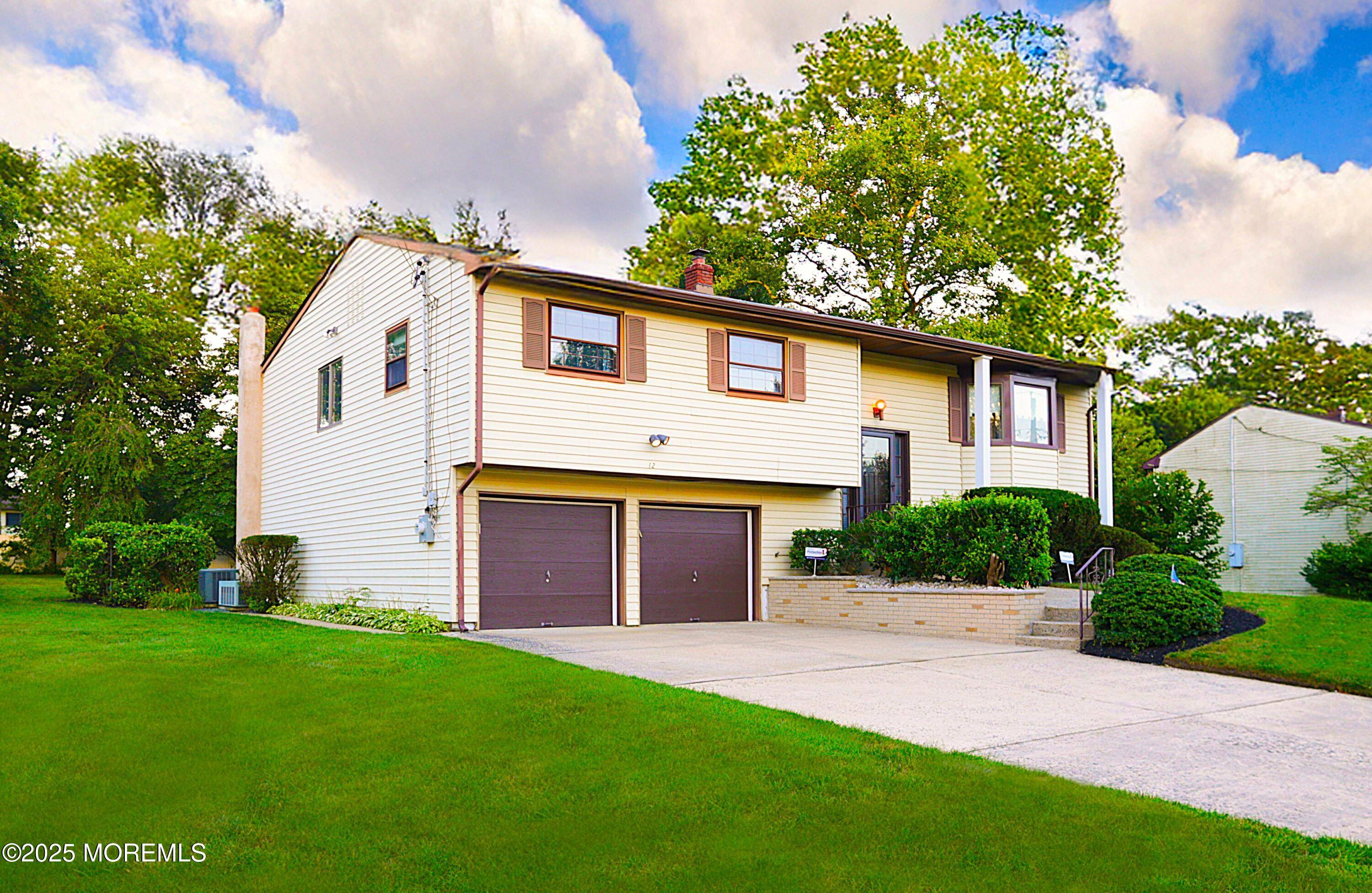 East Brunswick, NJ 08816,12 Tompkins Road