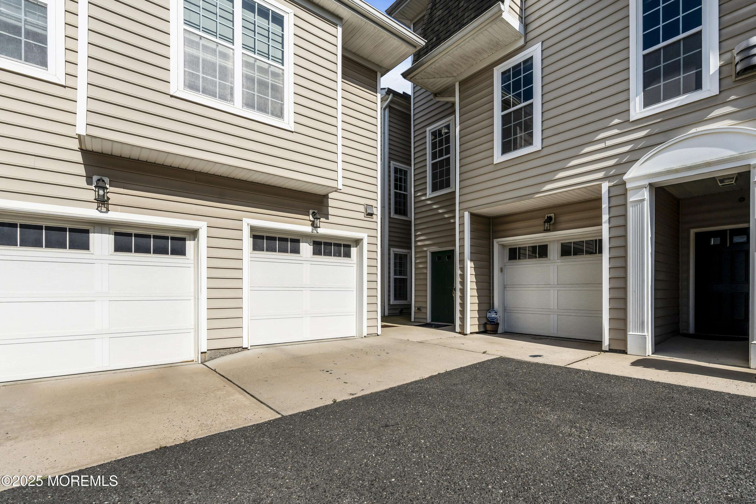 Middletown, NJ 07748,309 April Way