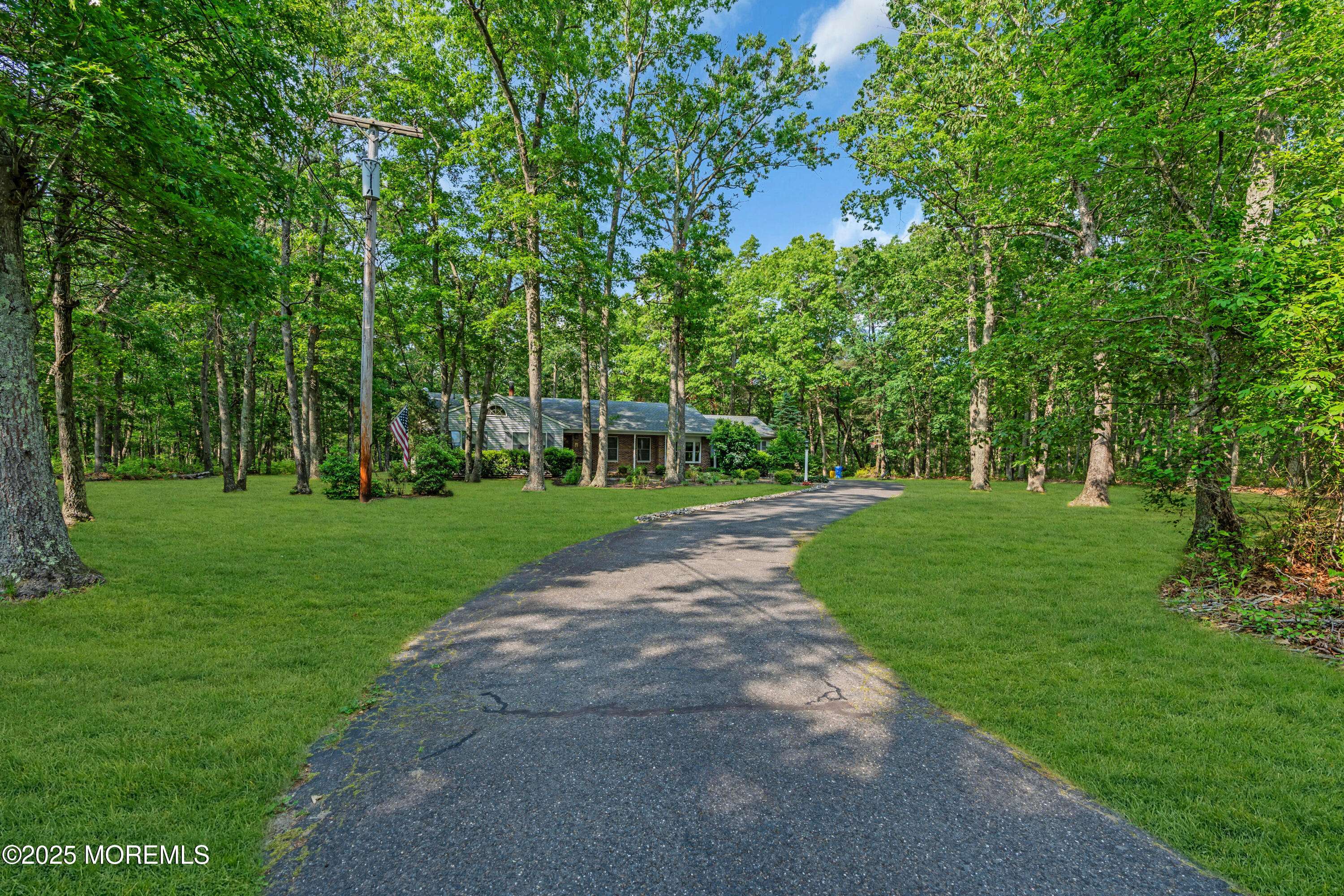 Jackson, NJ 08527,277 Grawtown Road