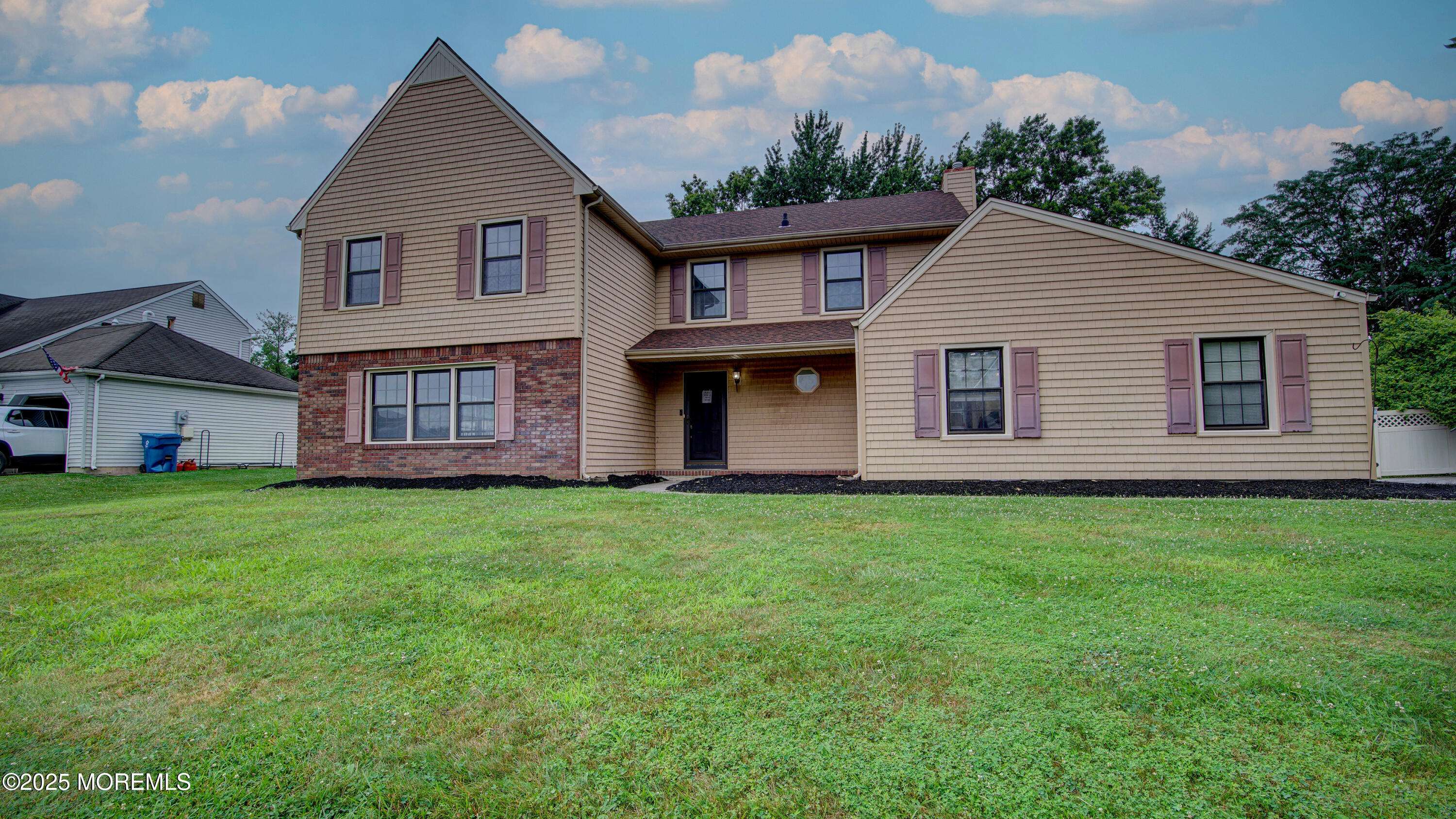 Marlboro, NJ 07746,16 Nashua Drive