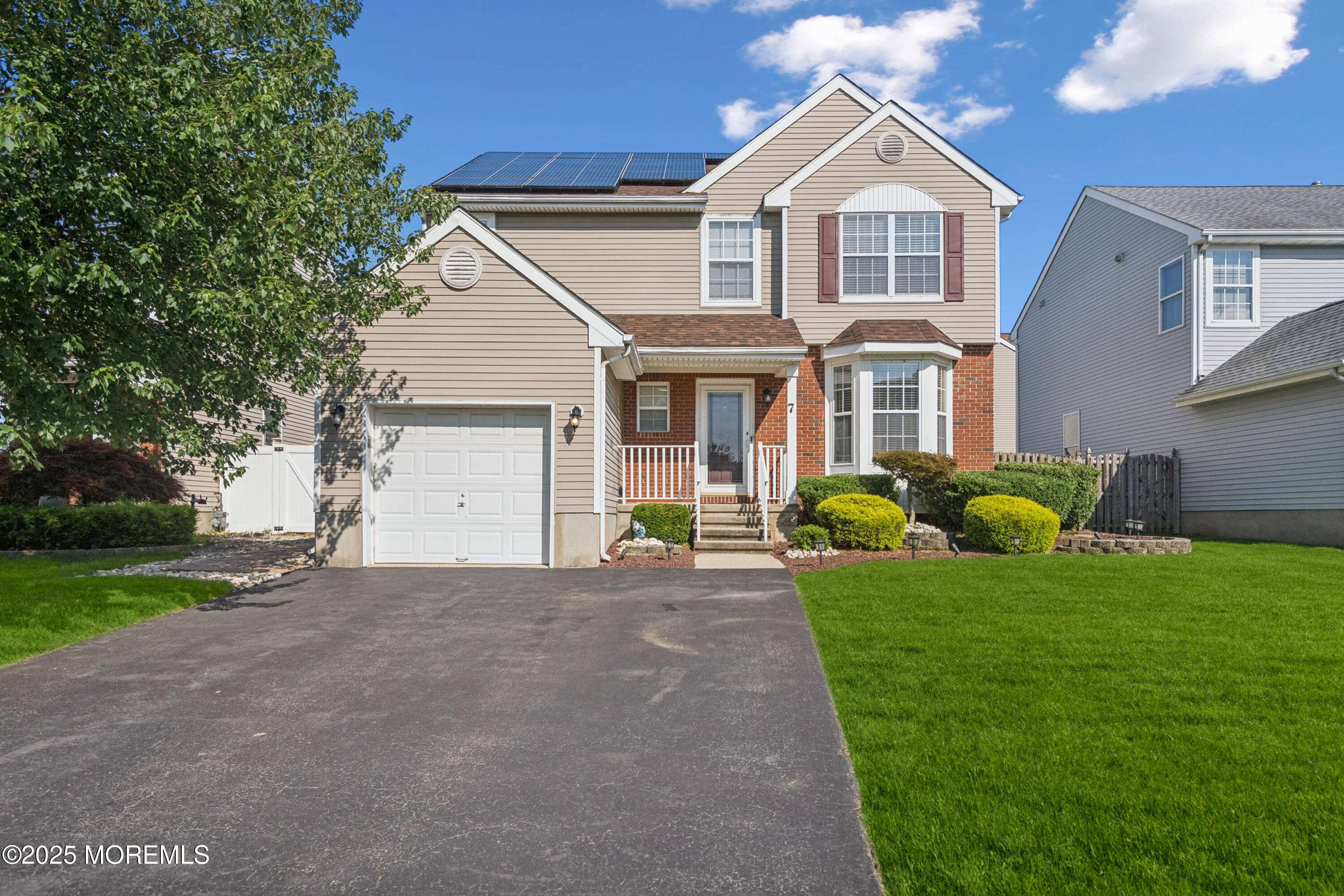 Hazlet, NJ 07730,7 Devonshire Drive