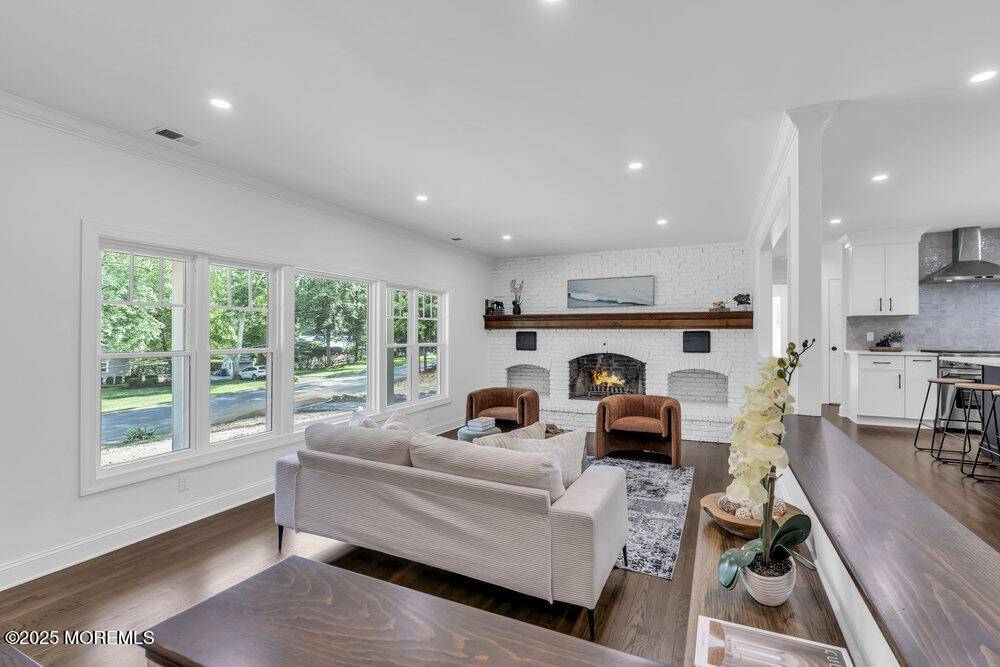 Colts Neck, NJ 07722,8 Holling Road