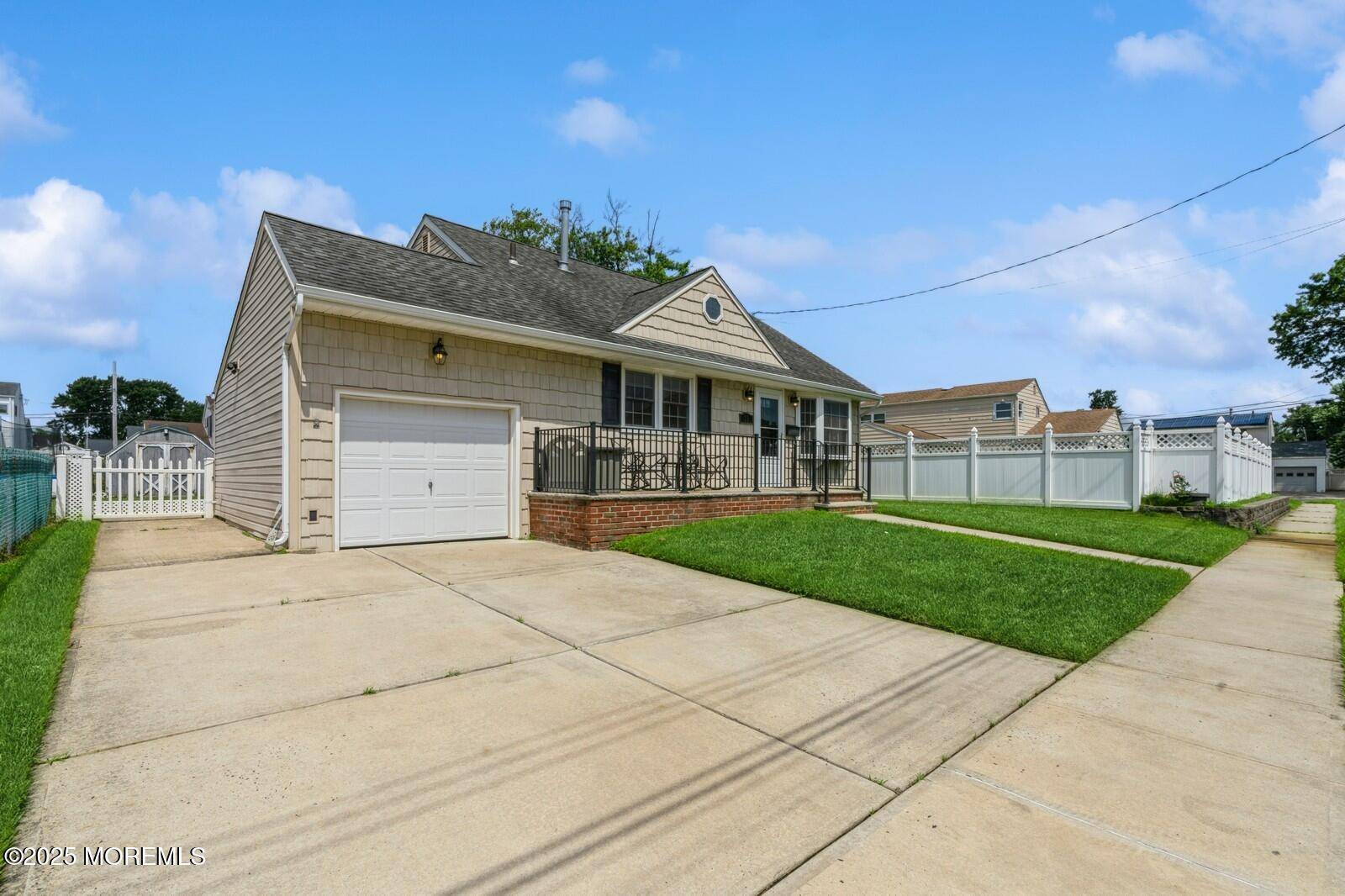 Union Beach, NJ 07735,21 Heckleman Street