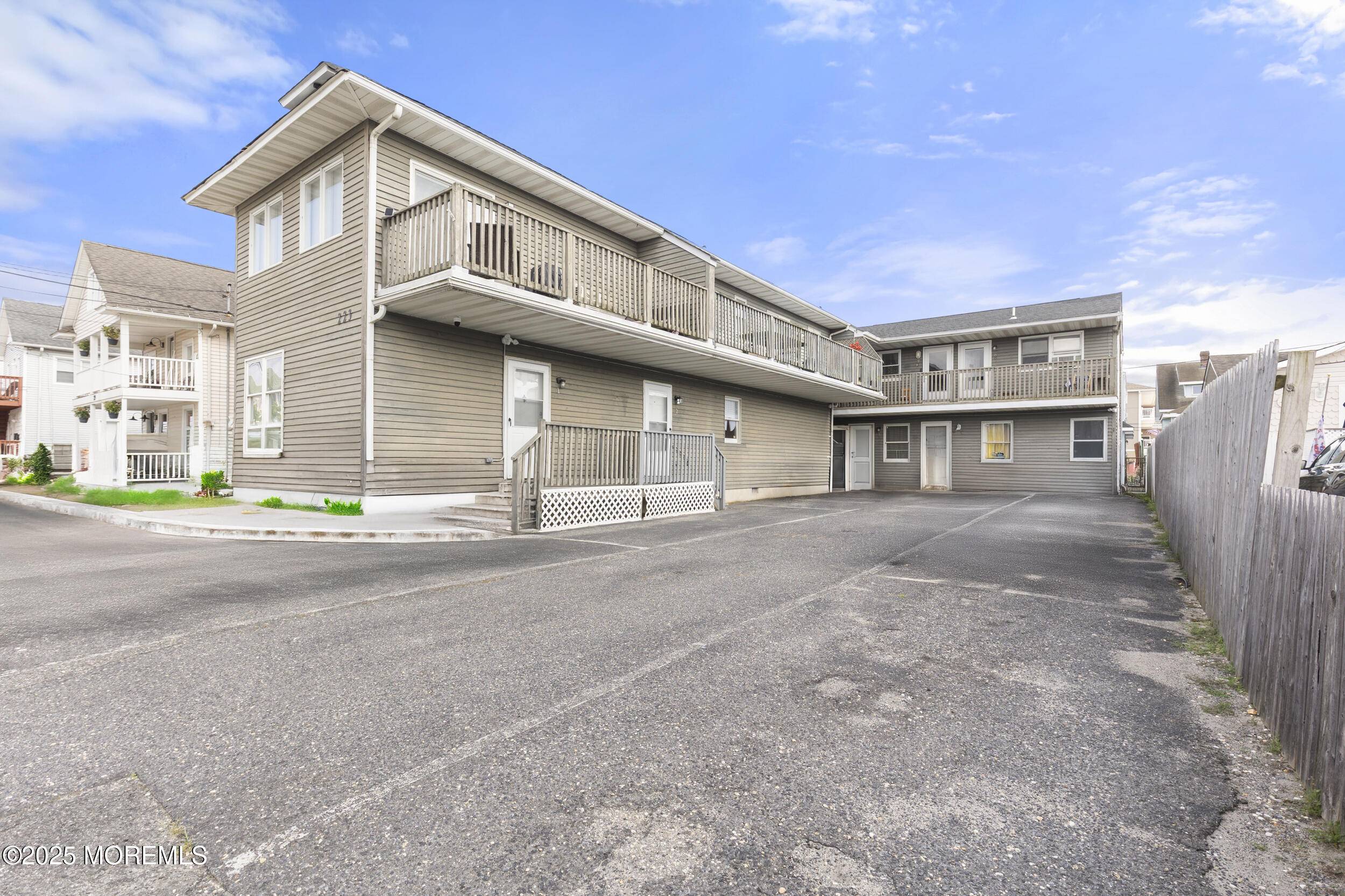 Seaside Heights, NJ 08751,223 Webster Avenue #2